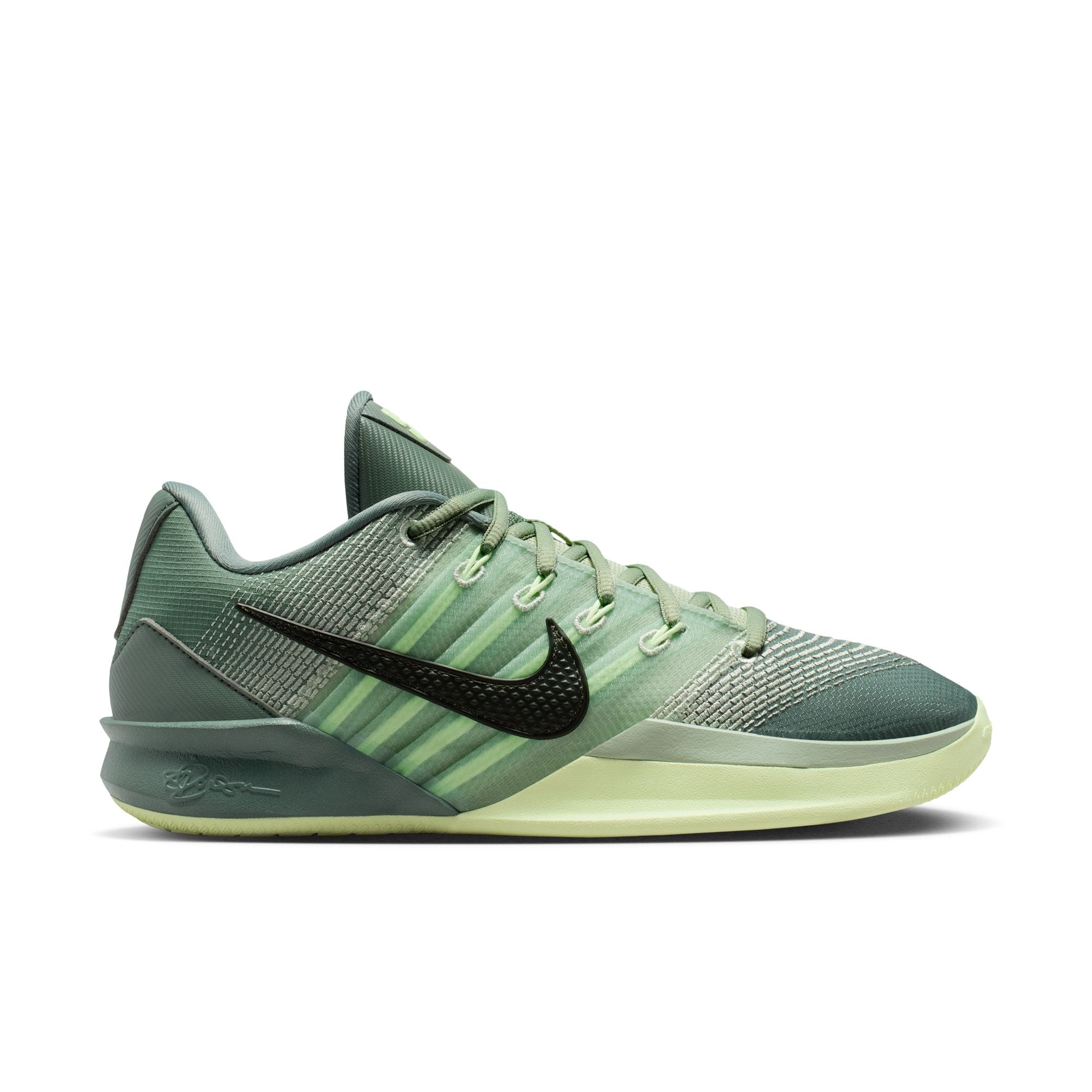 NIKE SABRINA 3