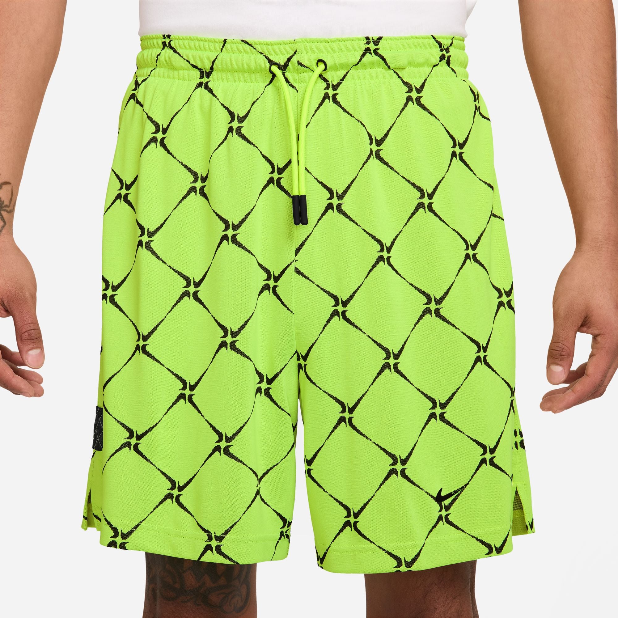 NIKE MENS DRI-FIT 6IN SHORT STREET