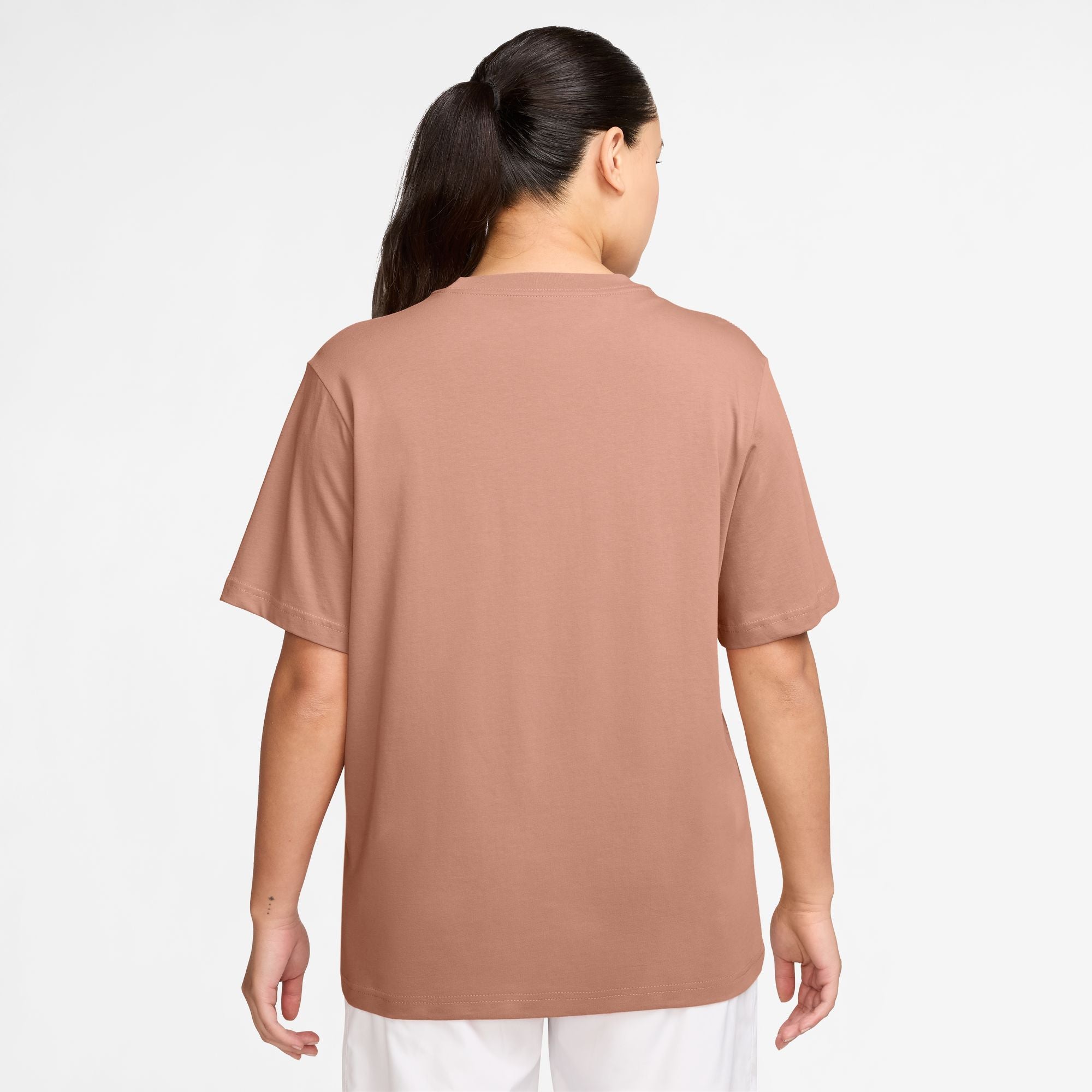 NIKE WOMENS ESSENTIAL TEE