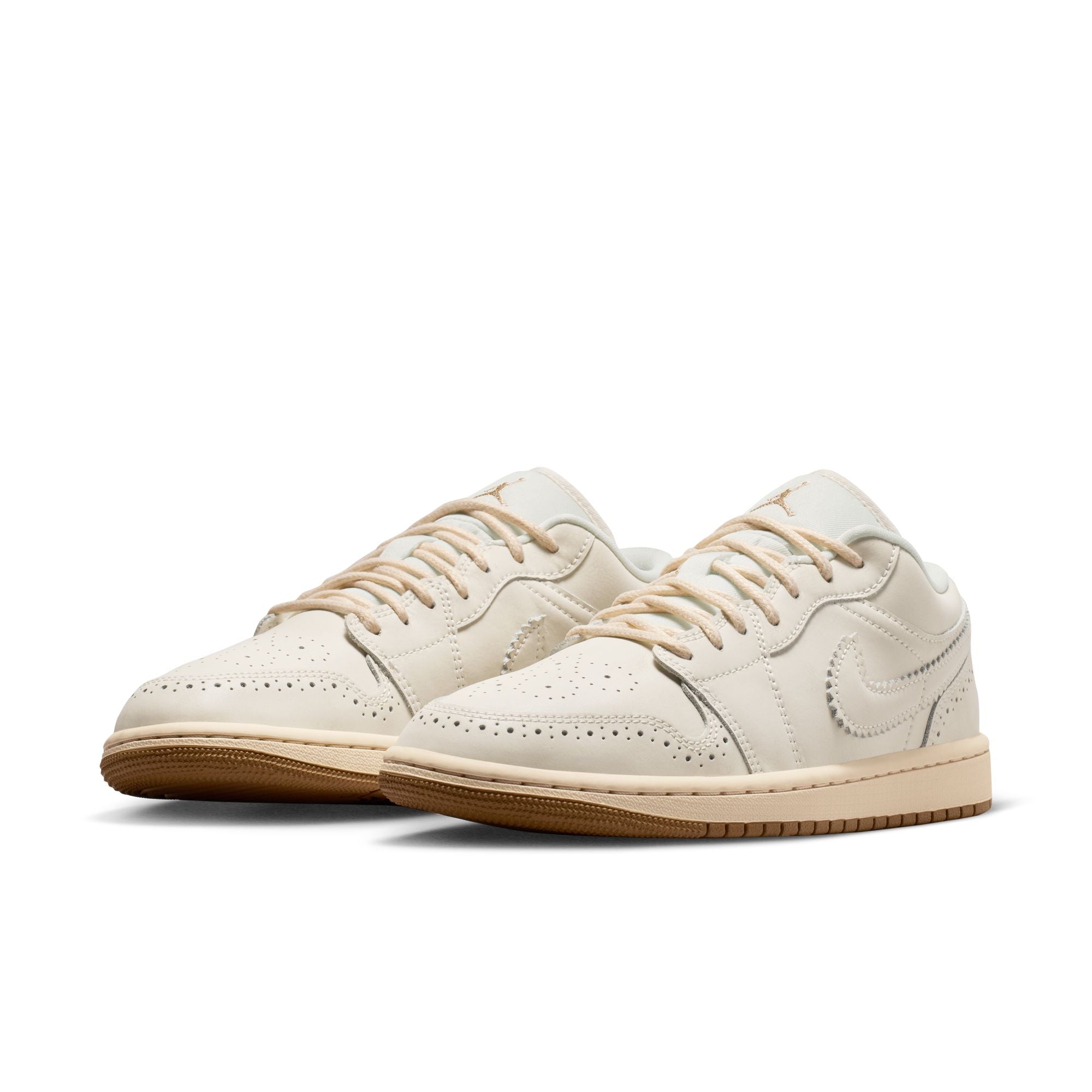 WOMENS AIR JORDAN 1 LOW SE