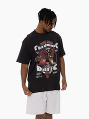 MITCHELL & NESS TRUE COLOURS TEE BULLS