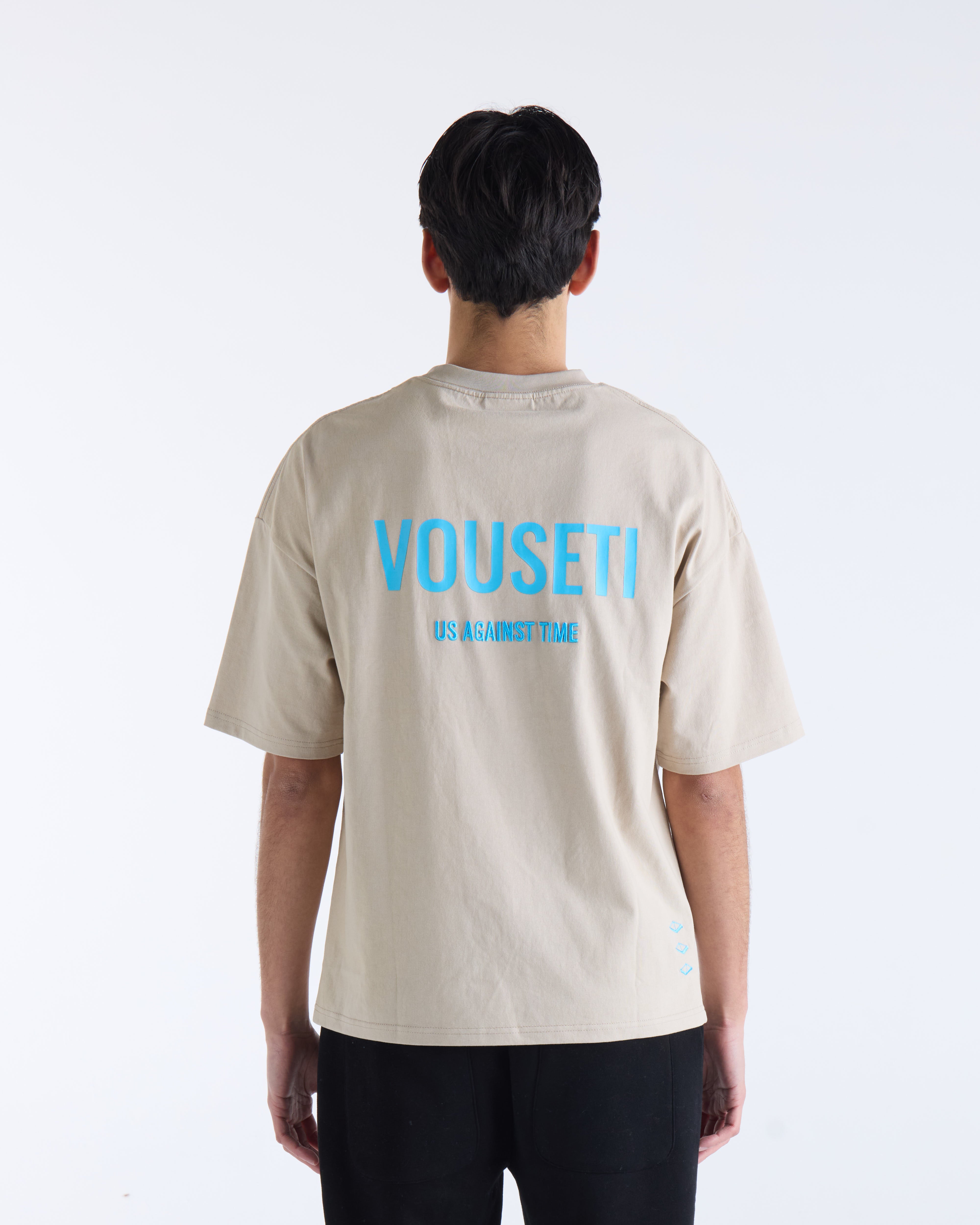 VOUSETI US AGAINST TIME T-SHIRT
