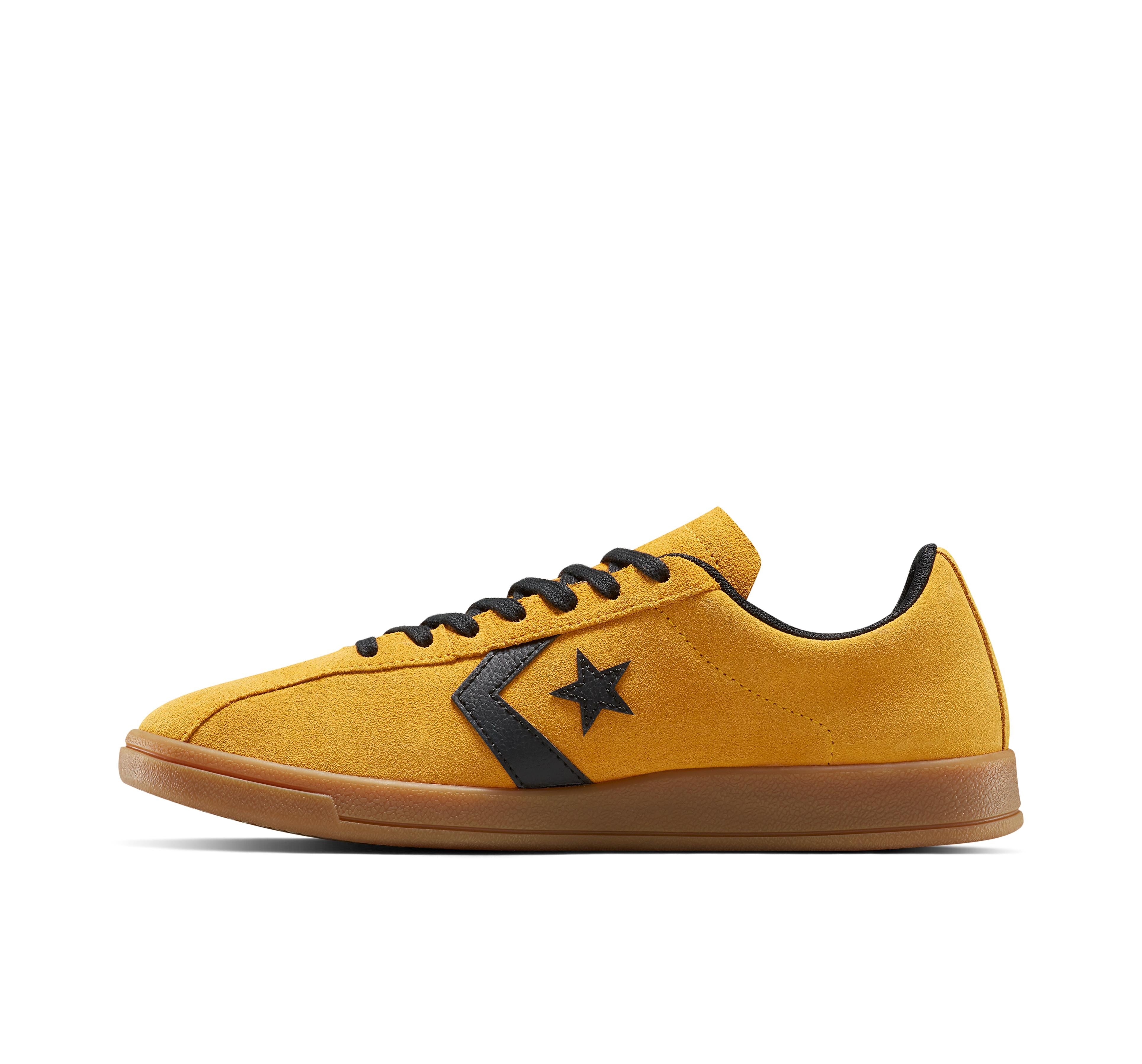CONVERSE CLASSIC TRAINER SUEDE LOW