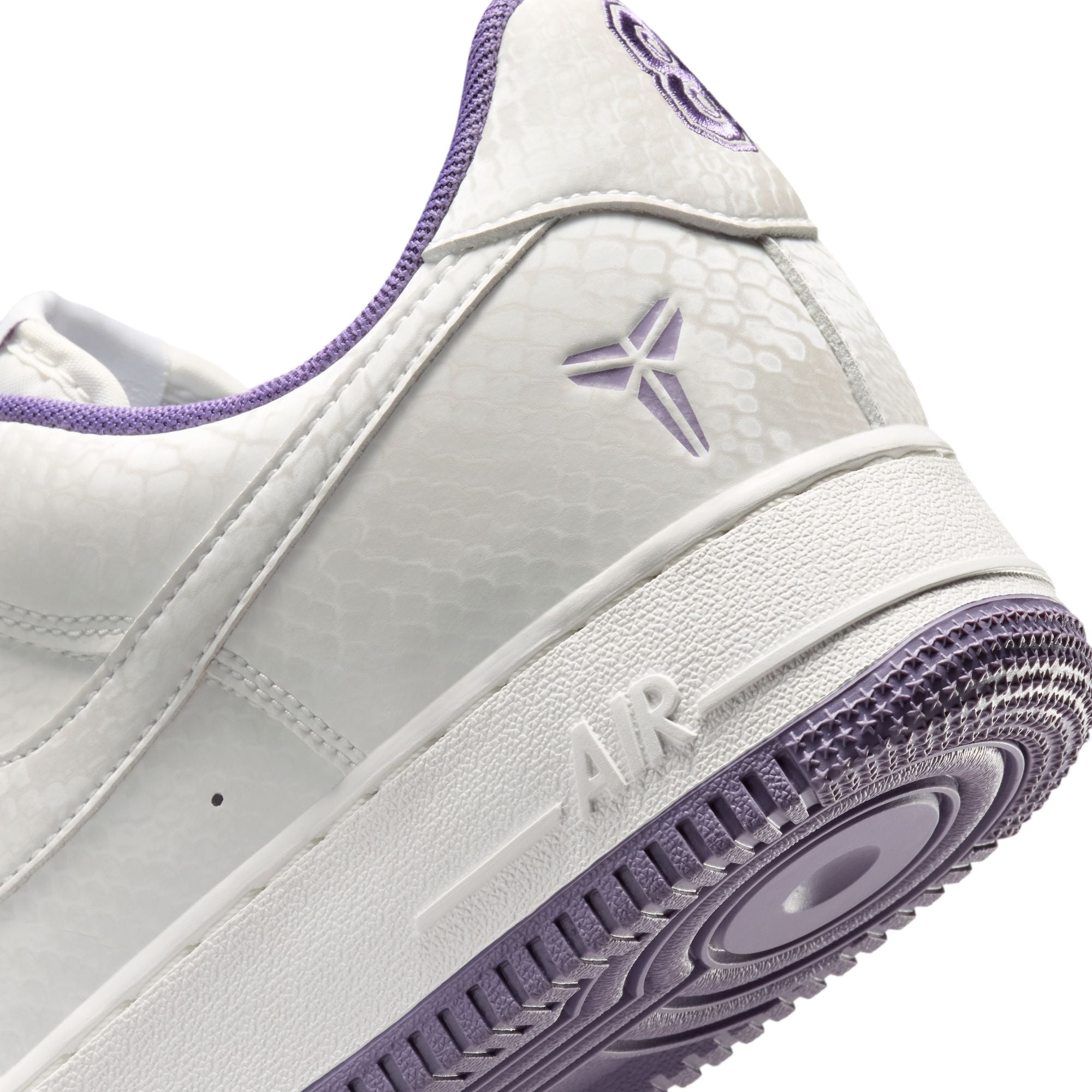NIKE KOBE AIR FORCE 1 LOW