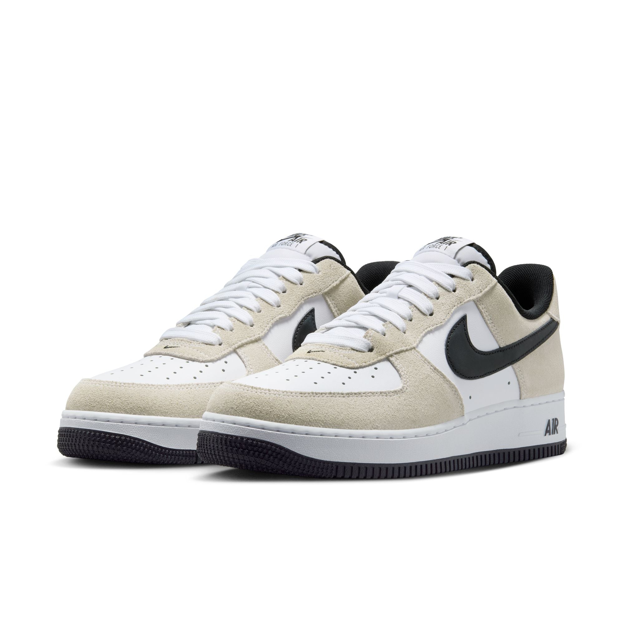 NIKE AIR FORCE 1 '07 LV8