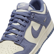 NIKE WOMENS DUNK LOW