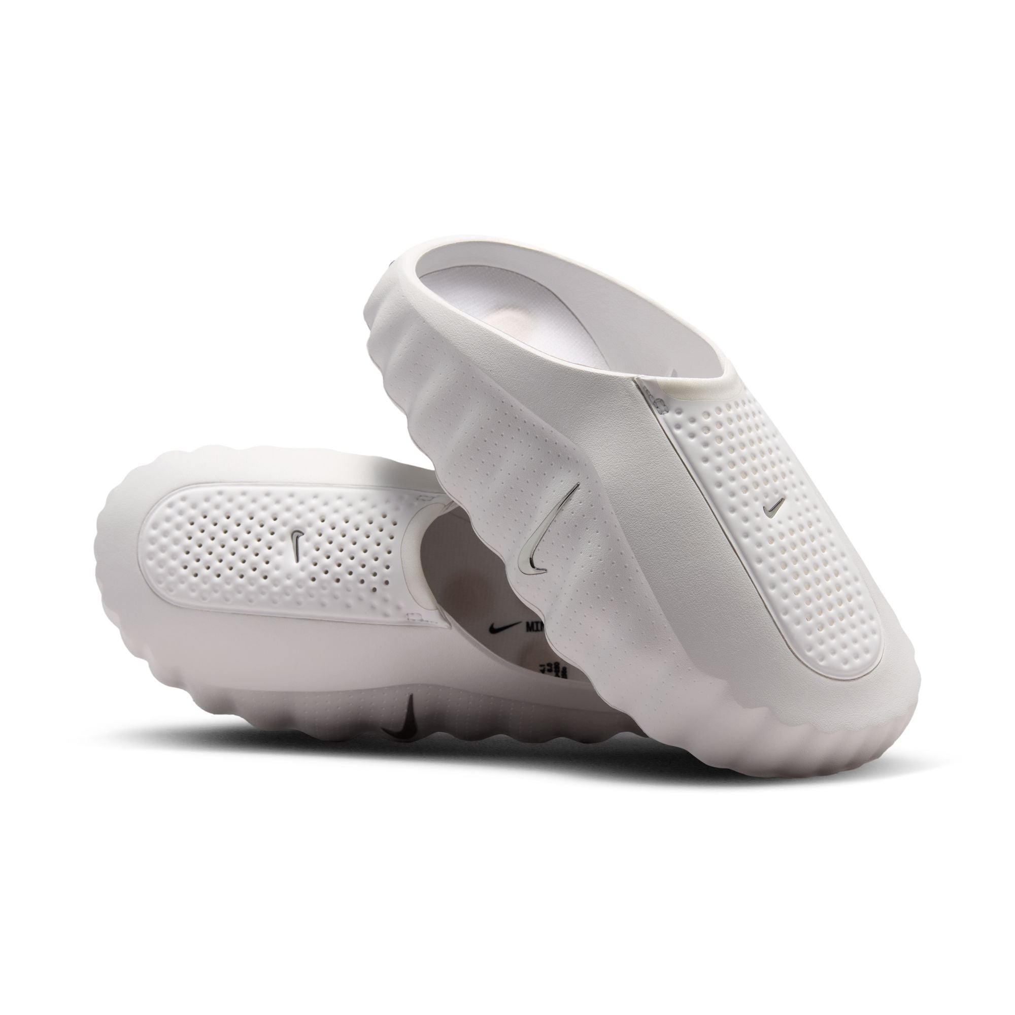 NIKE WOMENS MIND 001