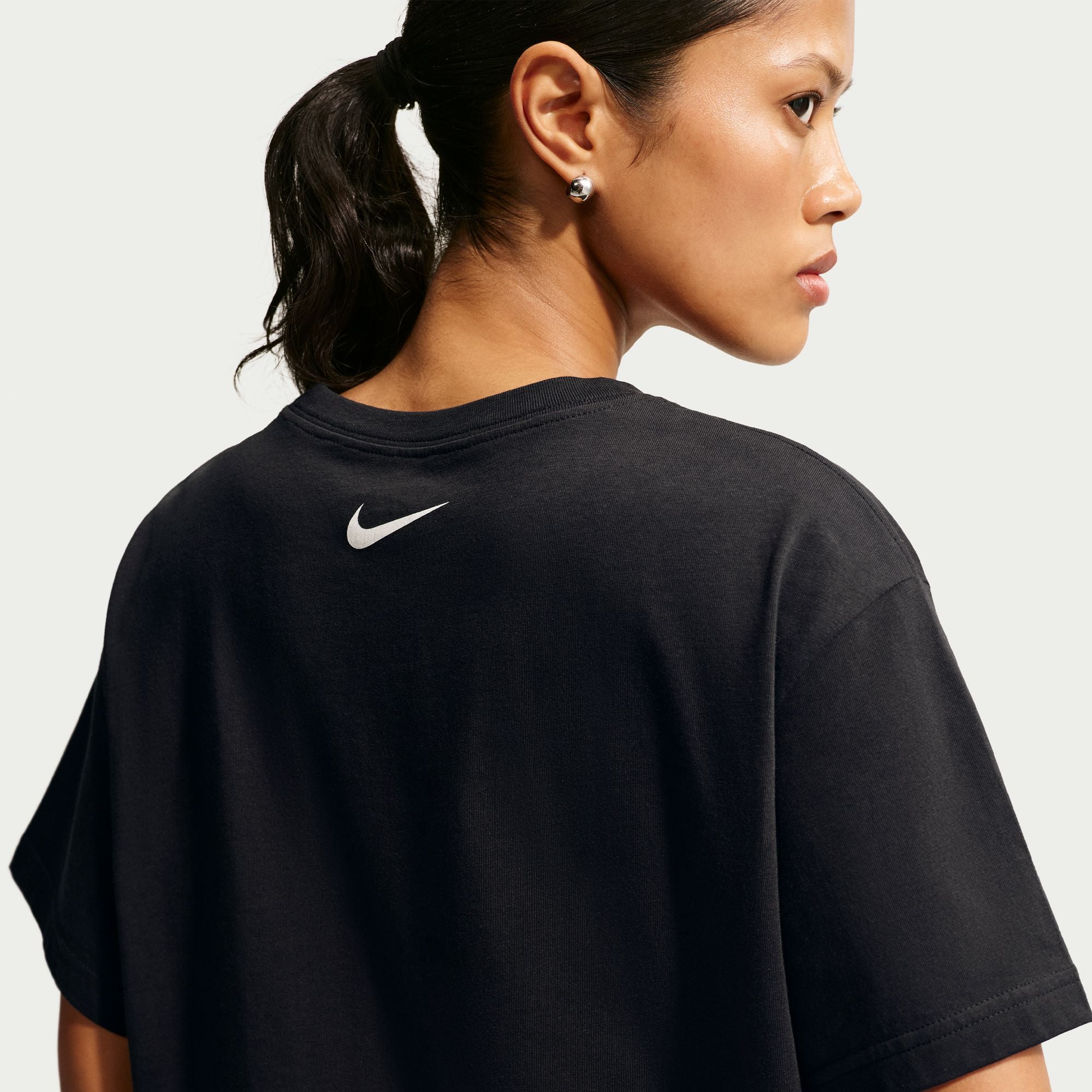NIKE WOMENS FLOWER SHOP TEE