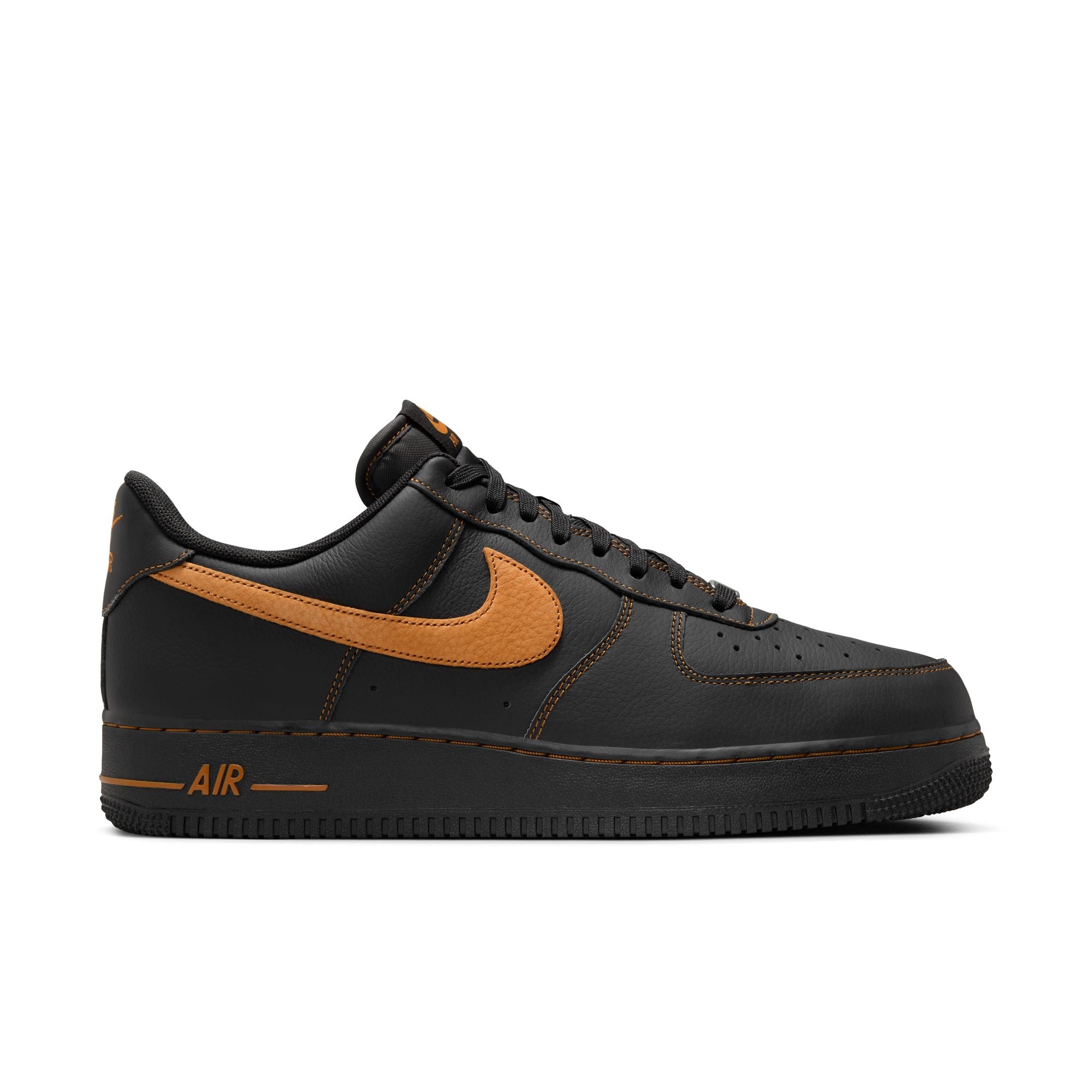 NIKE AIR FORCE 1 '07 LV8