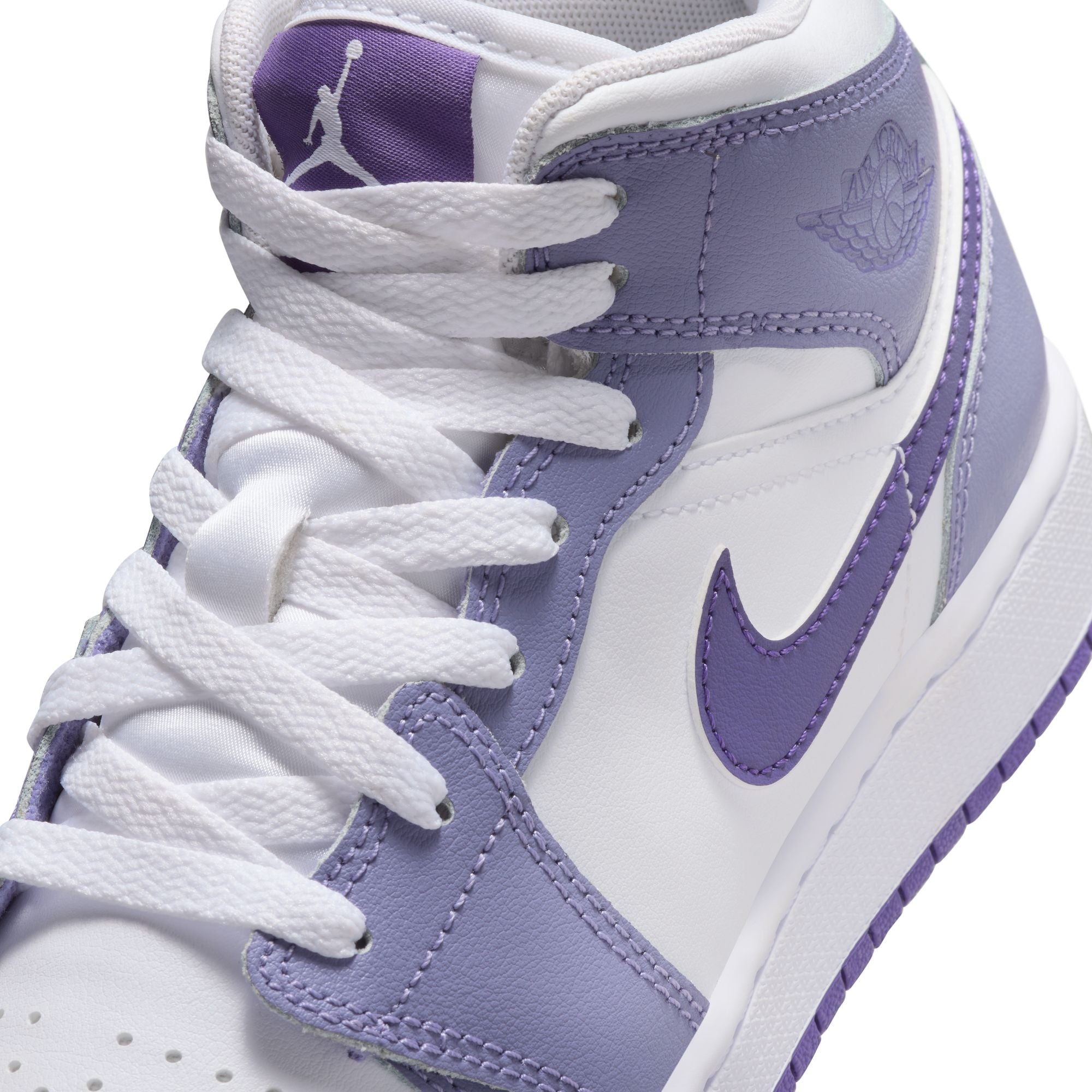 AIR JORDAN 1 MID YOUTH