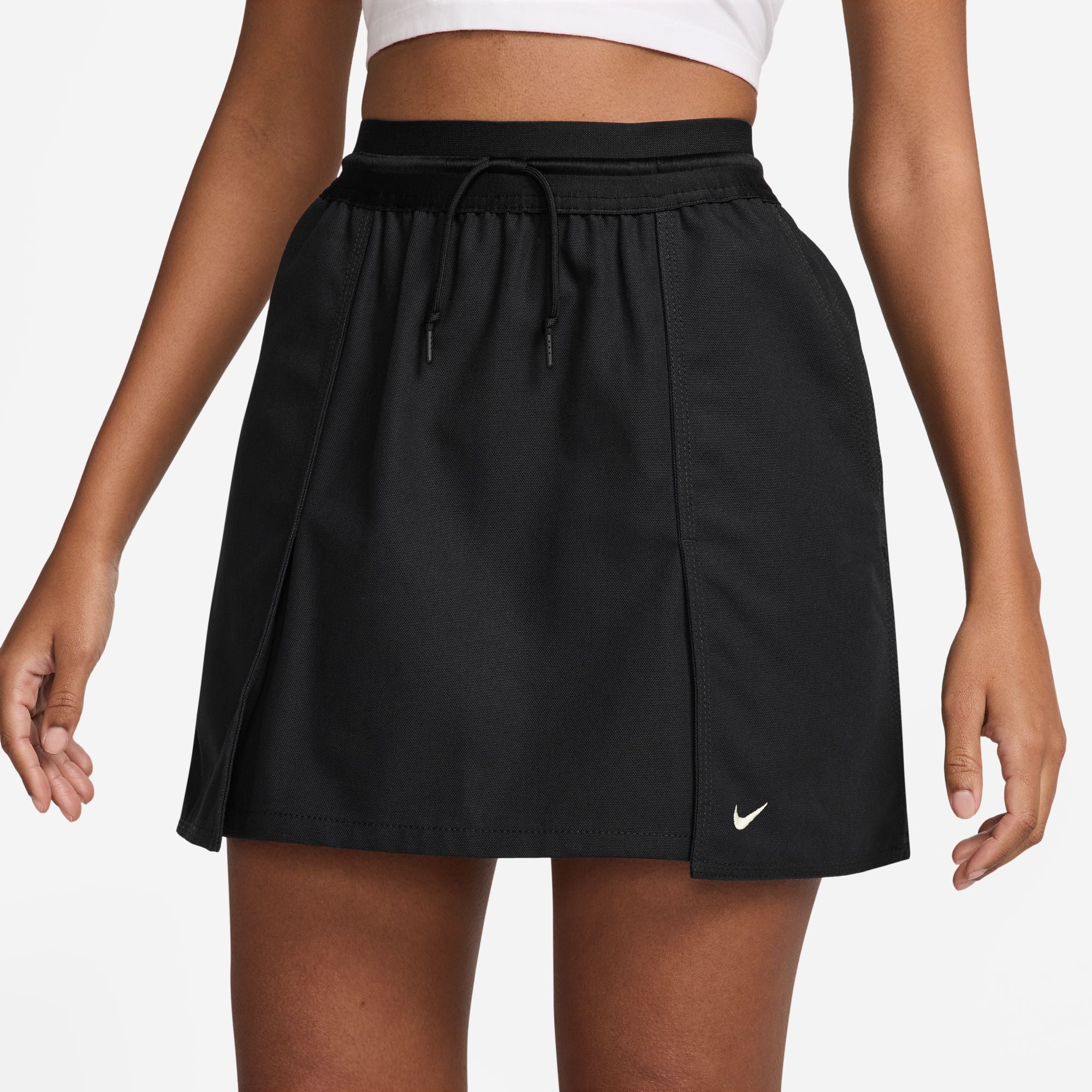 NIKE WOMENS 4IN CARGO SKIRT