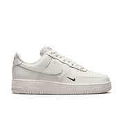 NIKE WOMENS AIR FORCE 1 '07 ESS