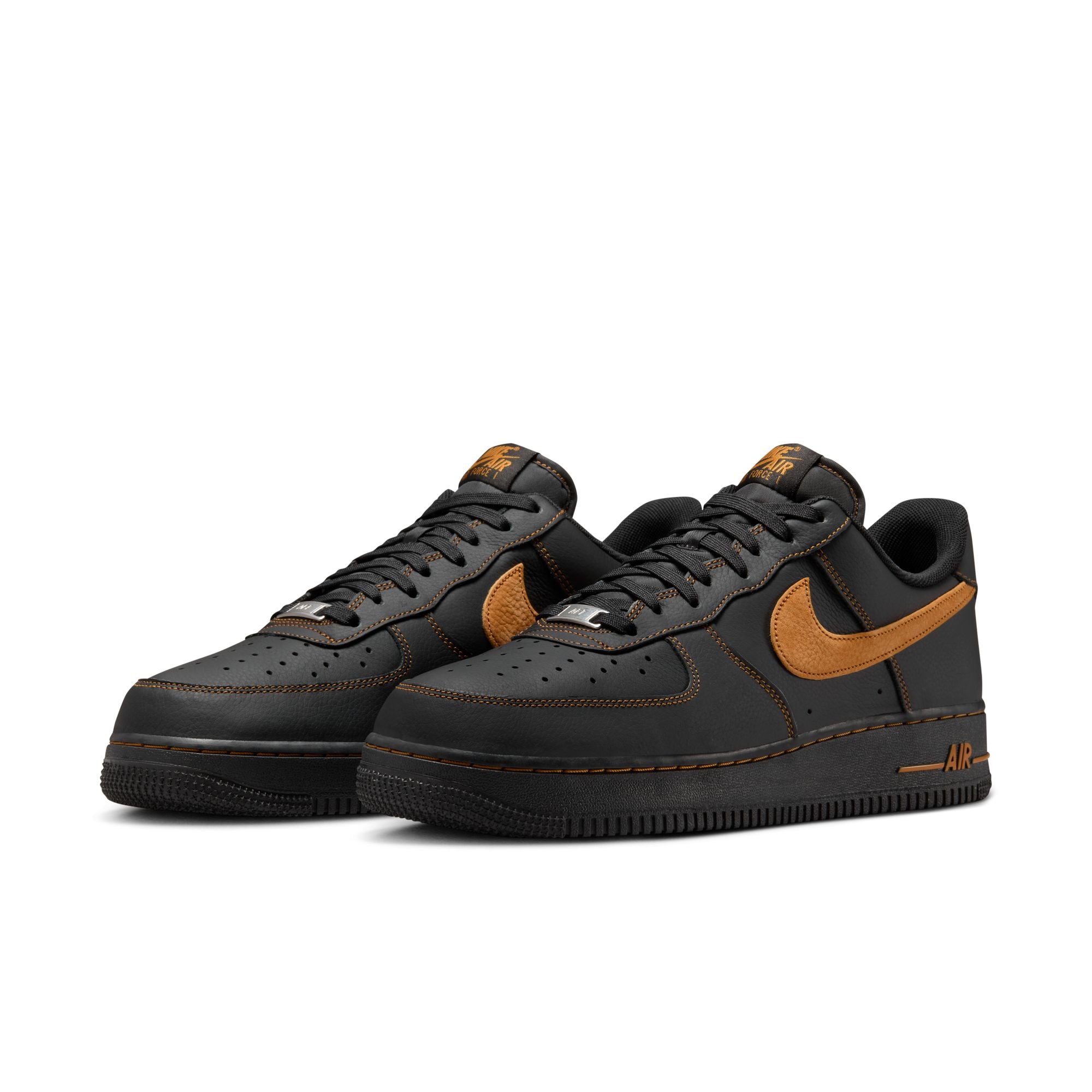 NIKE AIR FORCE 1 '07 LV8