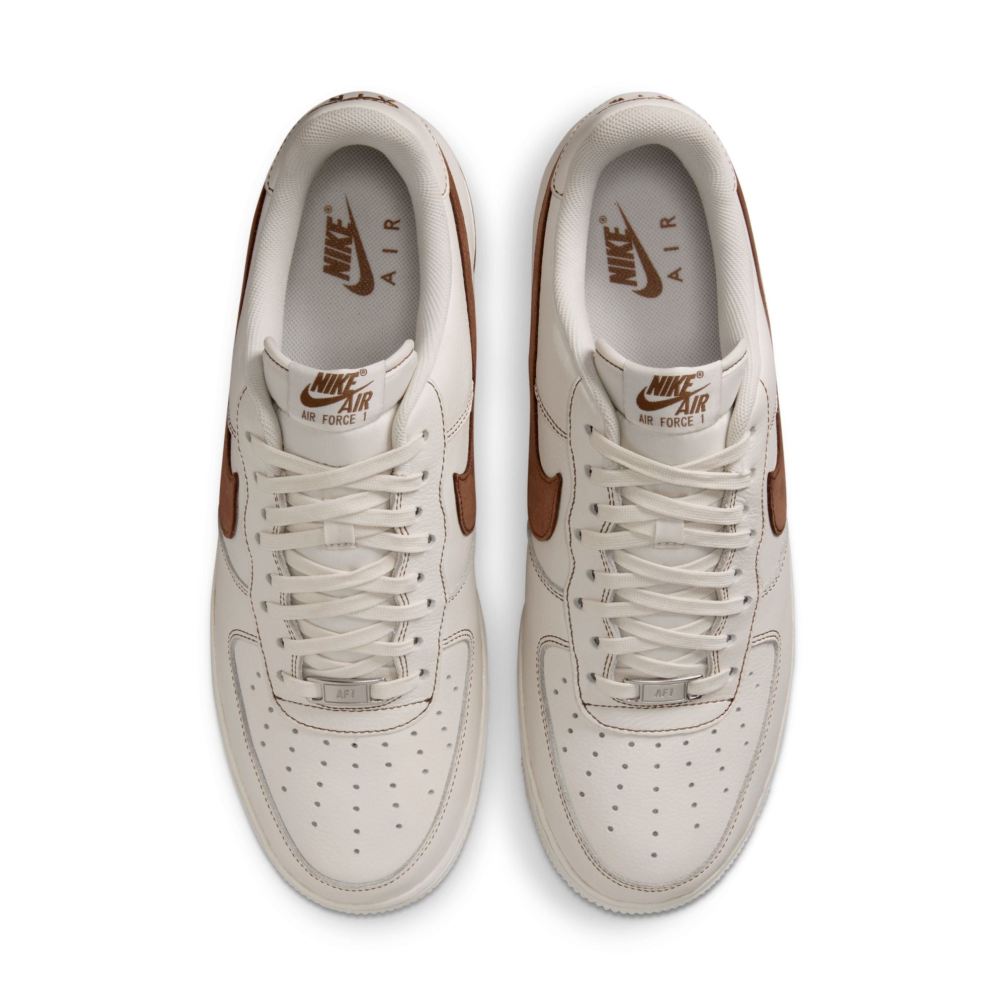 NIKE AIR FORCE 1 '07 LV8