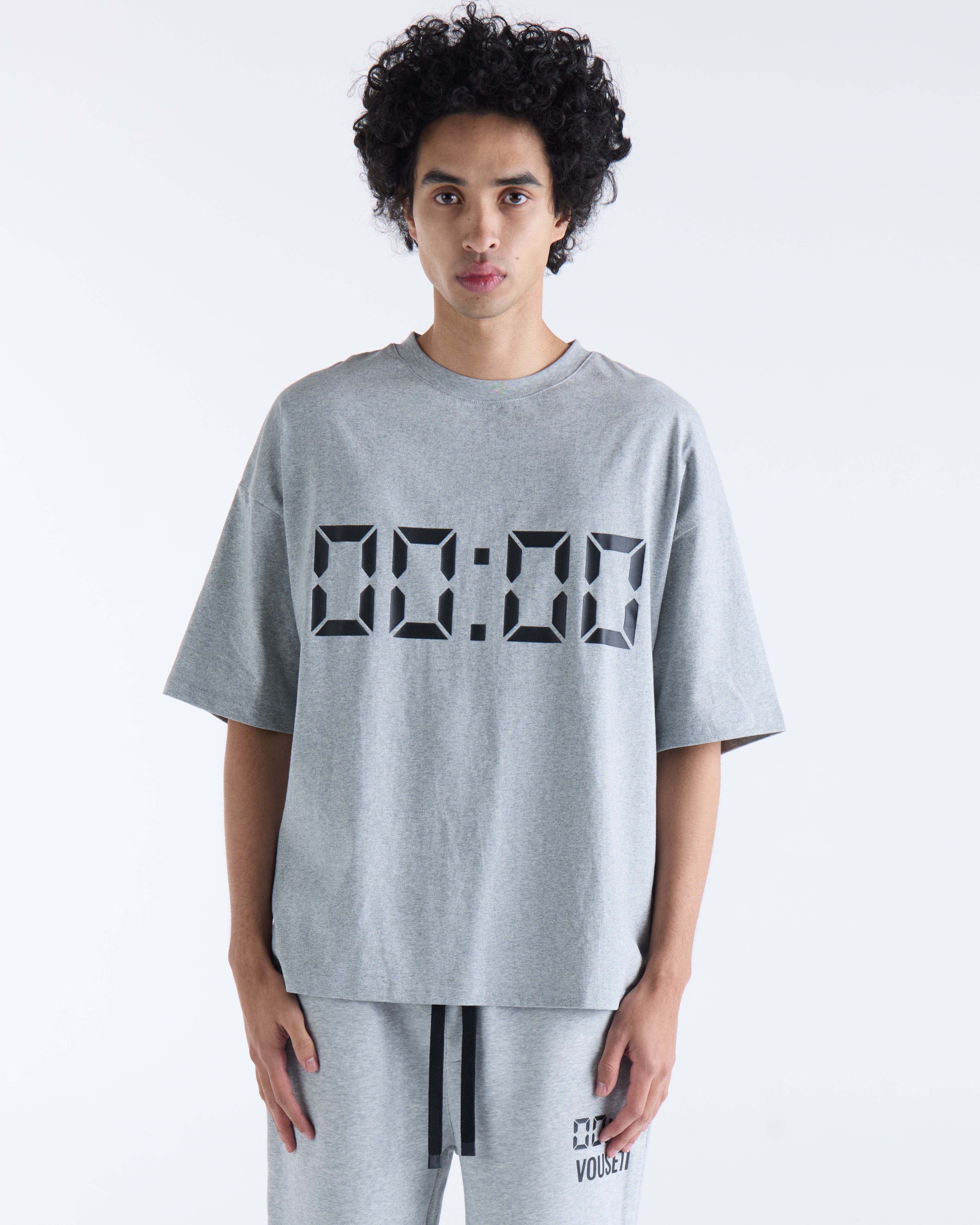 VOUSETI US AGAINST TIME T-SHIRT