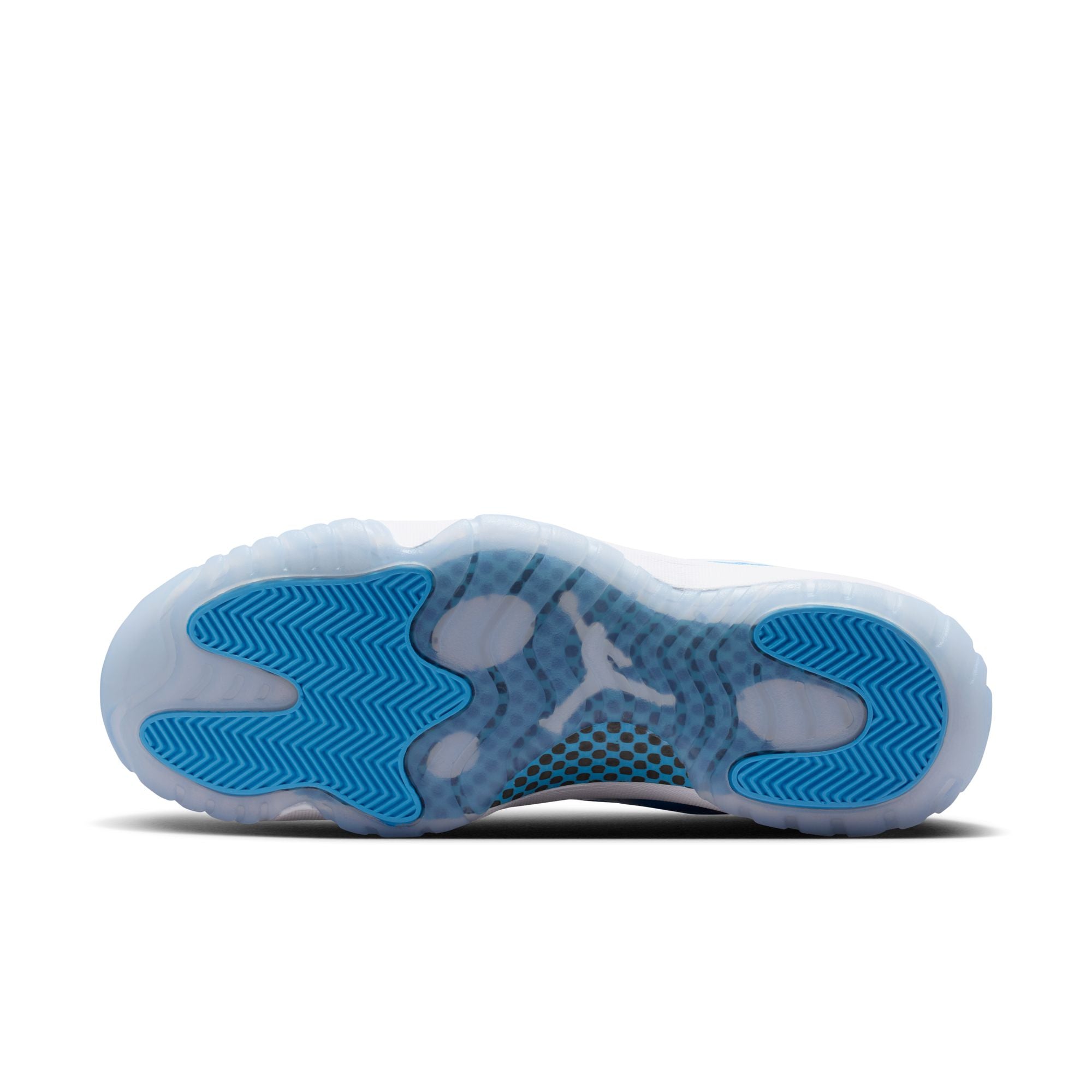 AIR JORDAN 11 RETRO LOW 'UNC'