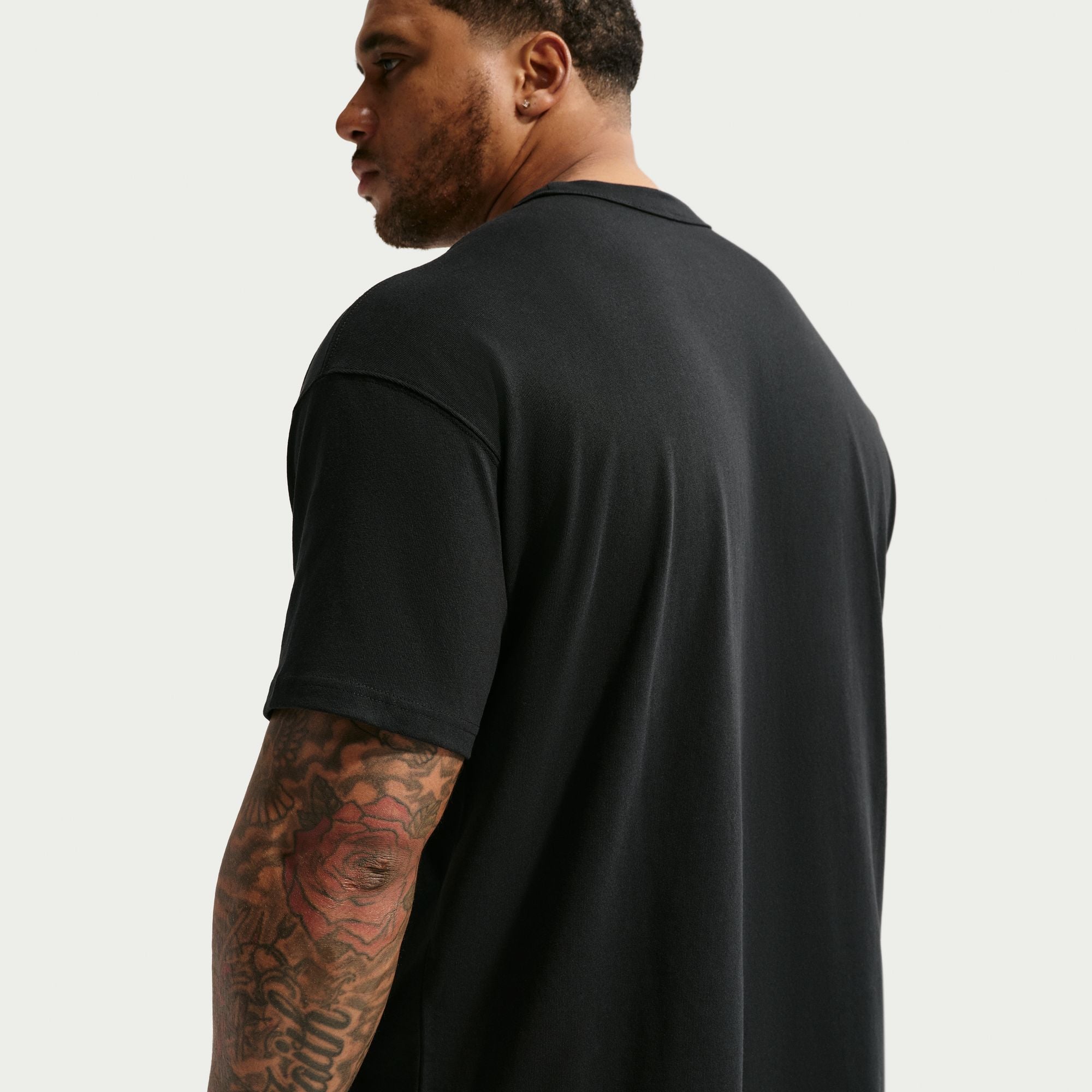 NIKE MENS PREMIUM ESSENTIAL TEE