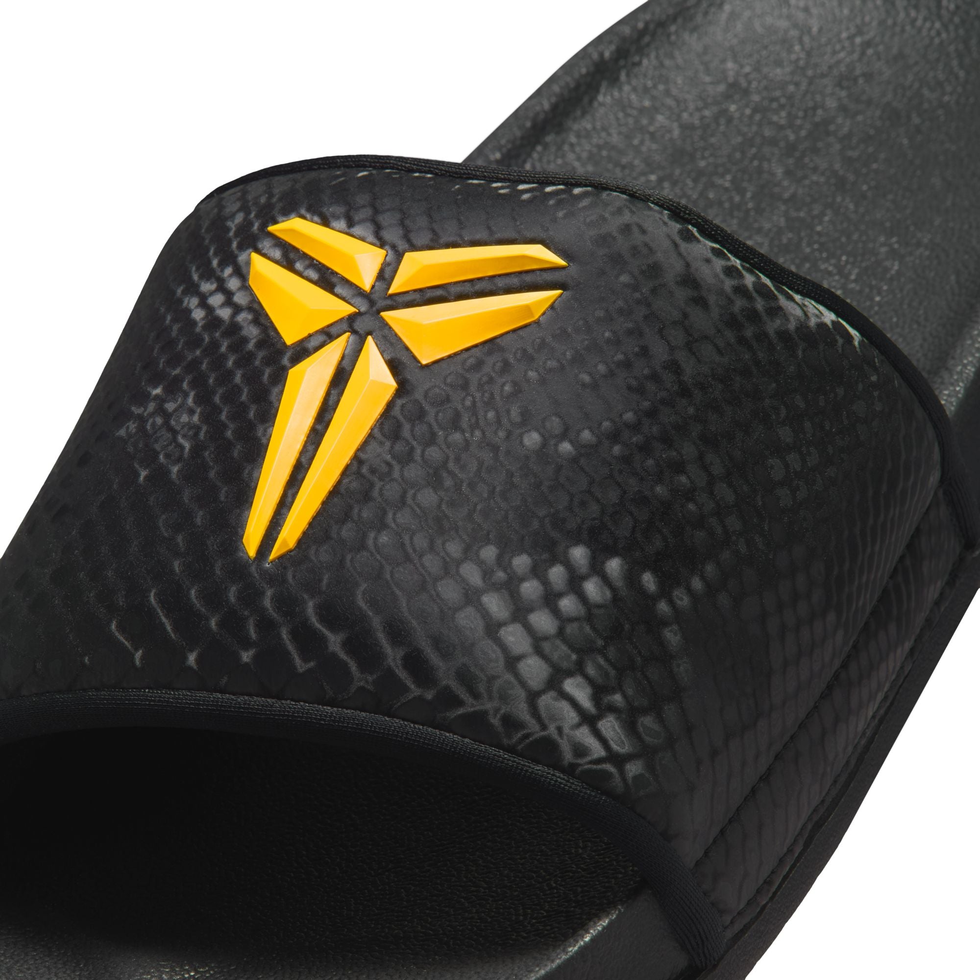 NIKE KOBE OFFCOURT SLIDE