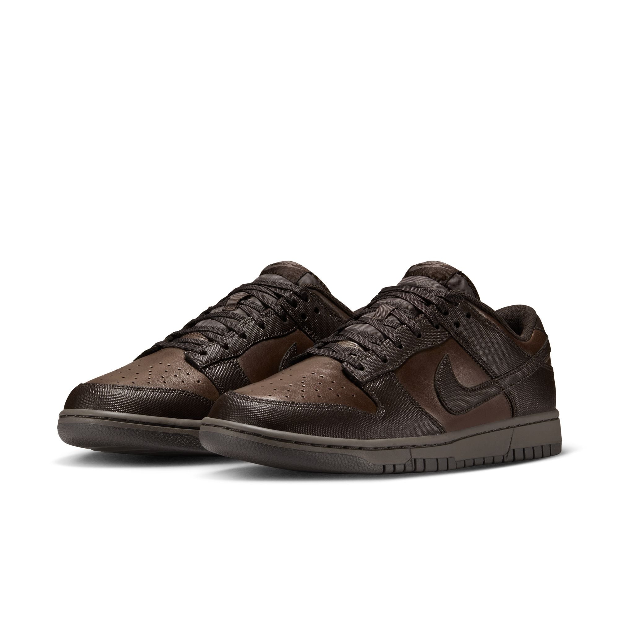 NIKE DUNK LOW RETRO PREMIUM