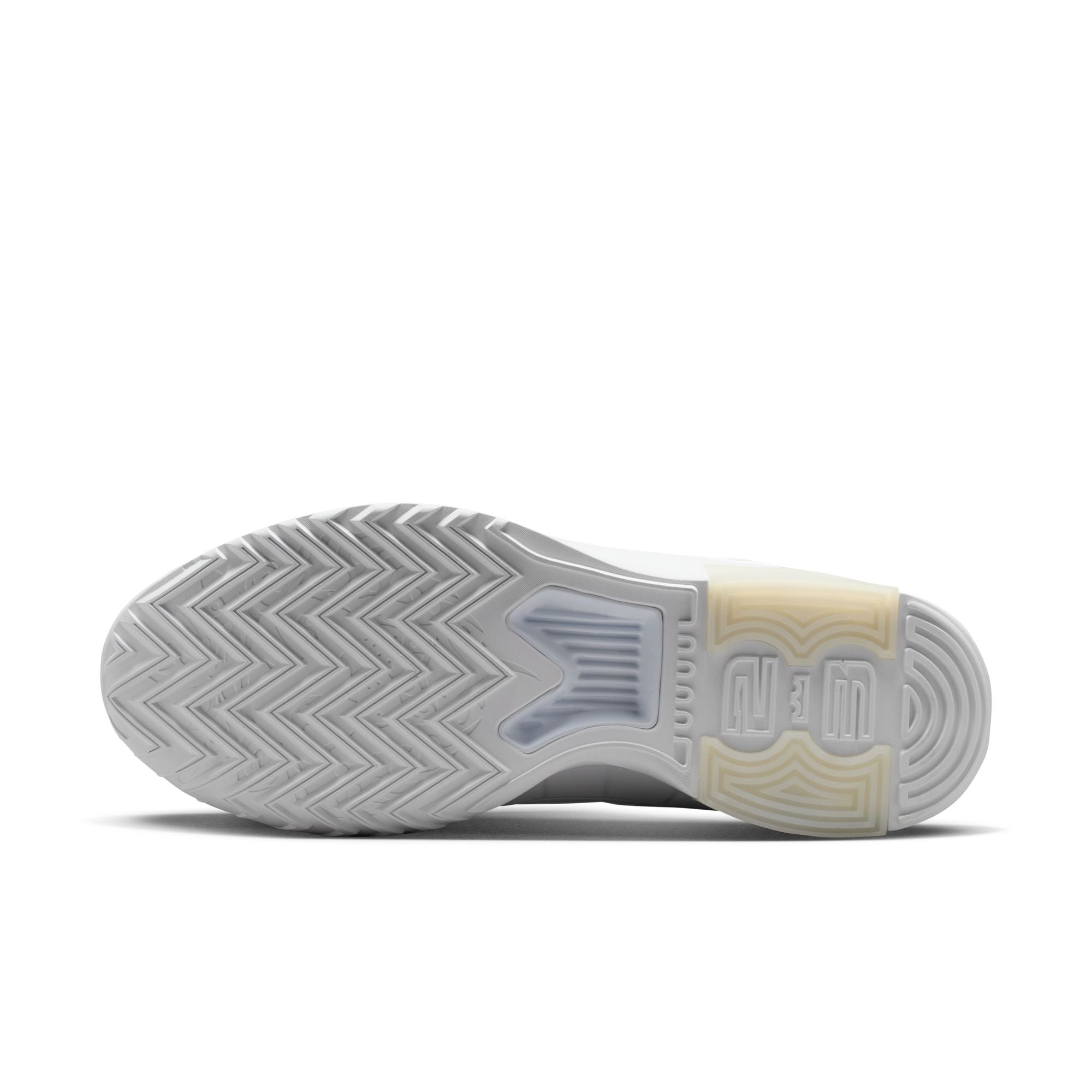 NIKE LEBRON WITNESS IX