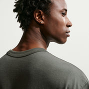 NIKE MENS LOOSE PREMIUM ESSENTIAL TEE