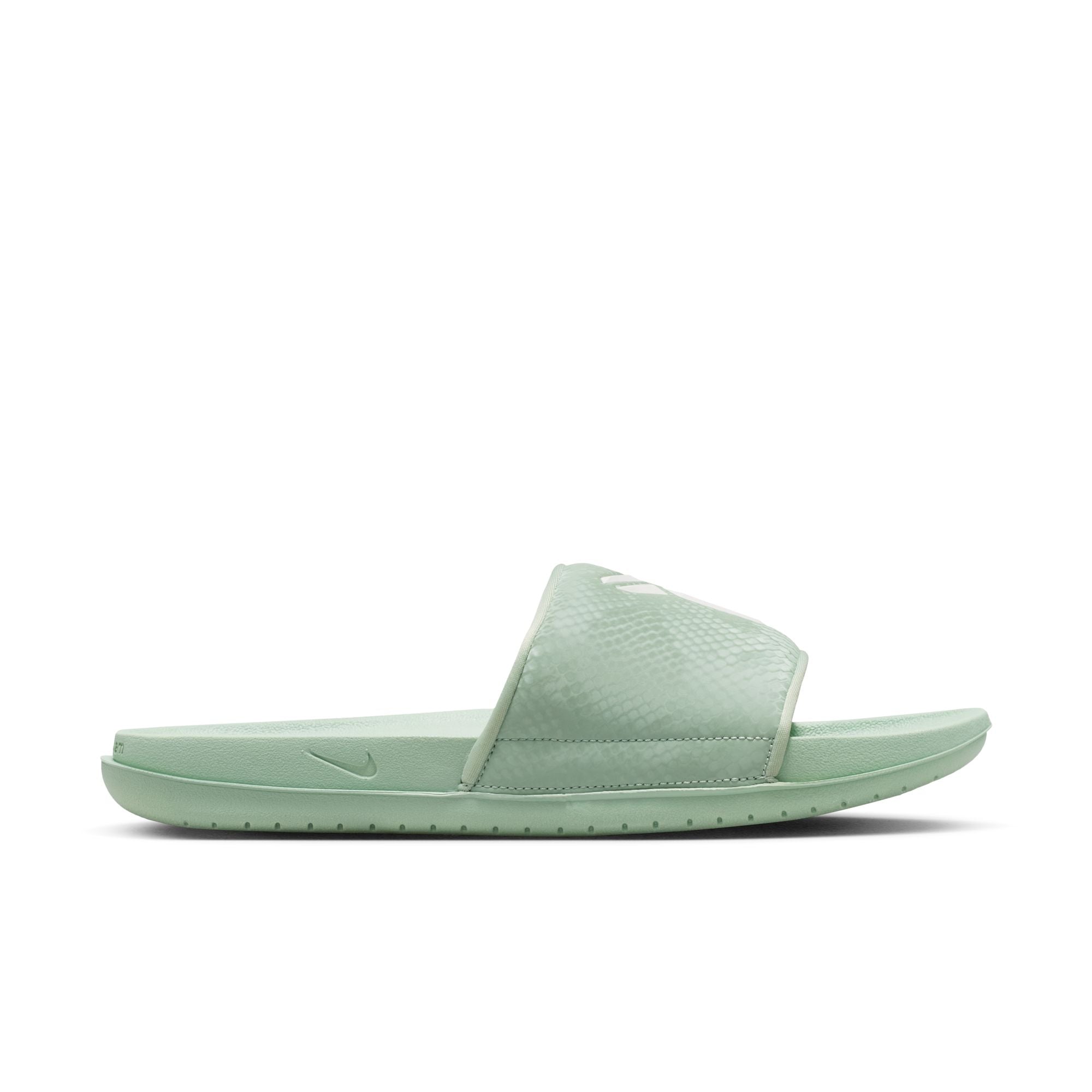 NIKE KOBE OFFCOURT SLIDE