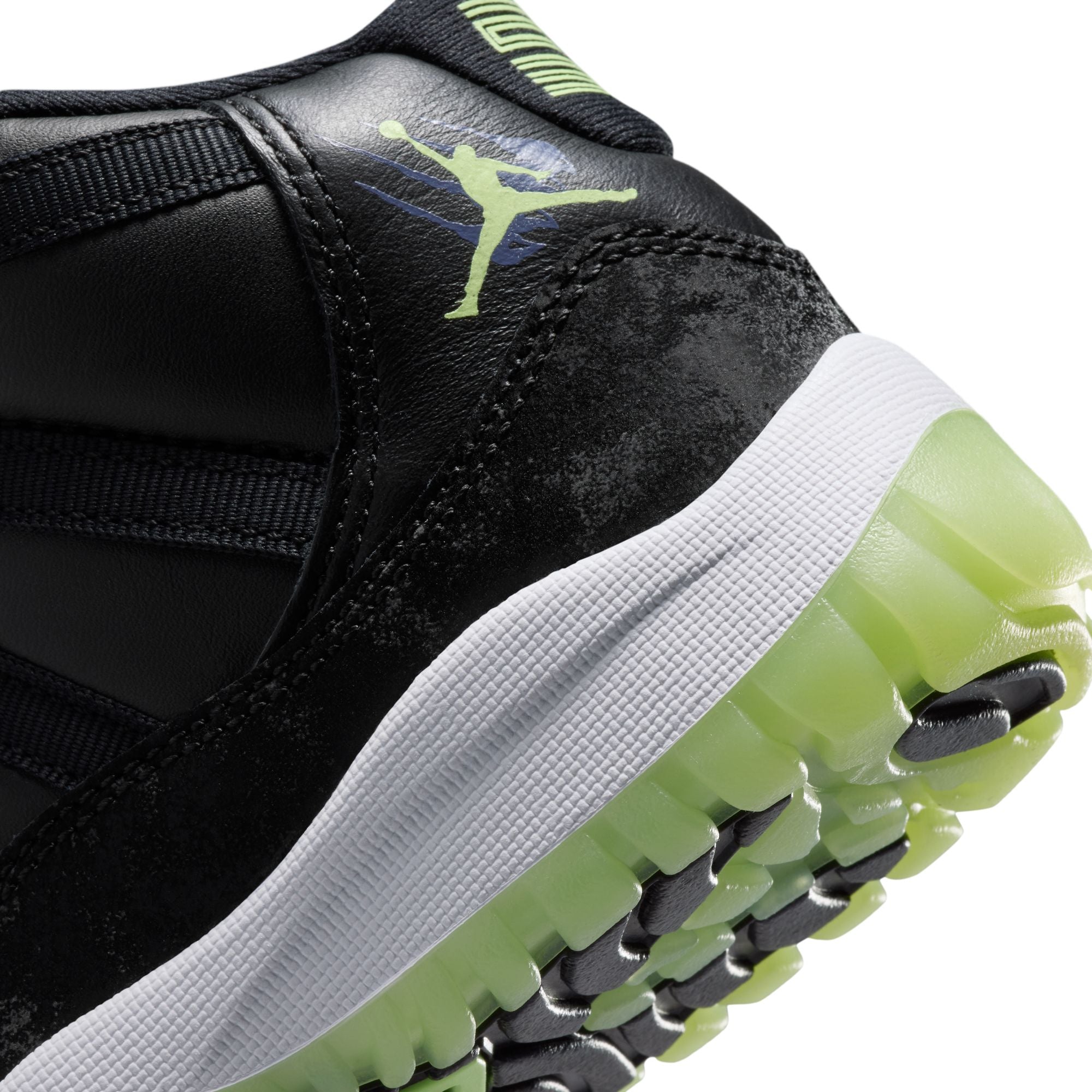 JORDAN 11 RETRO (PS)