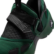 JORDAN WOMENS TRUNNER LX