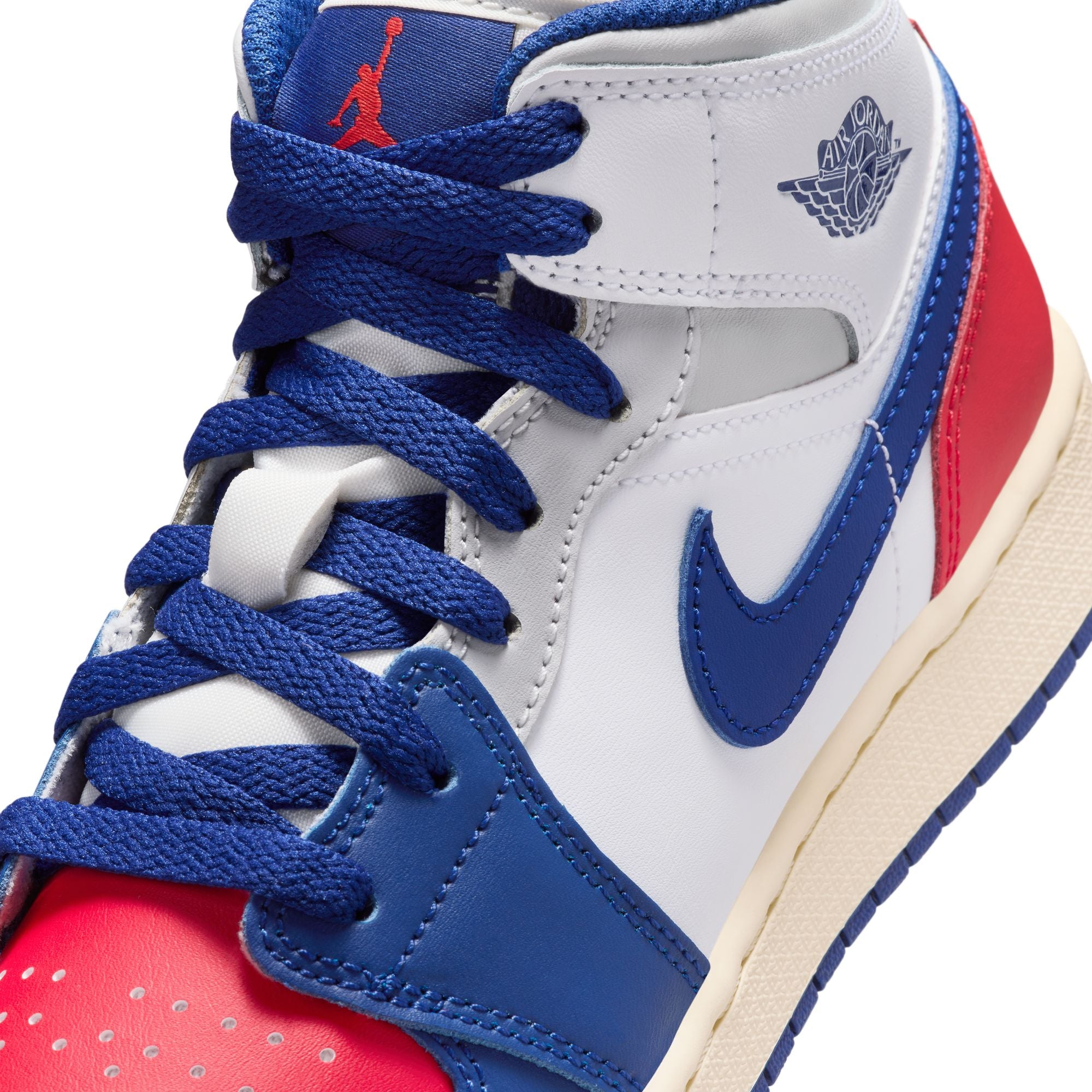AIR JORDAN 1 MID YOUTH