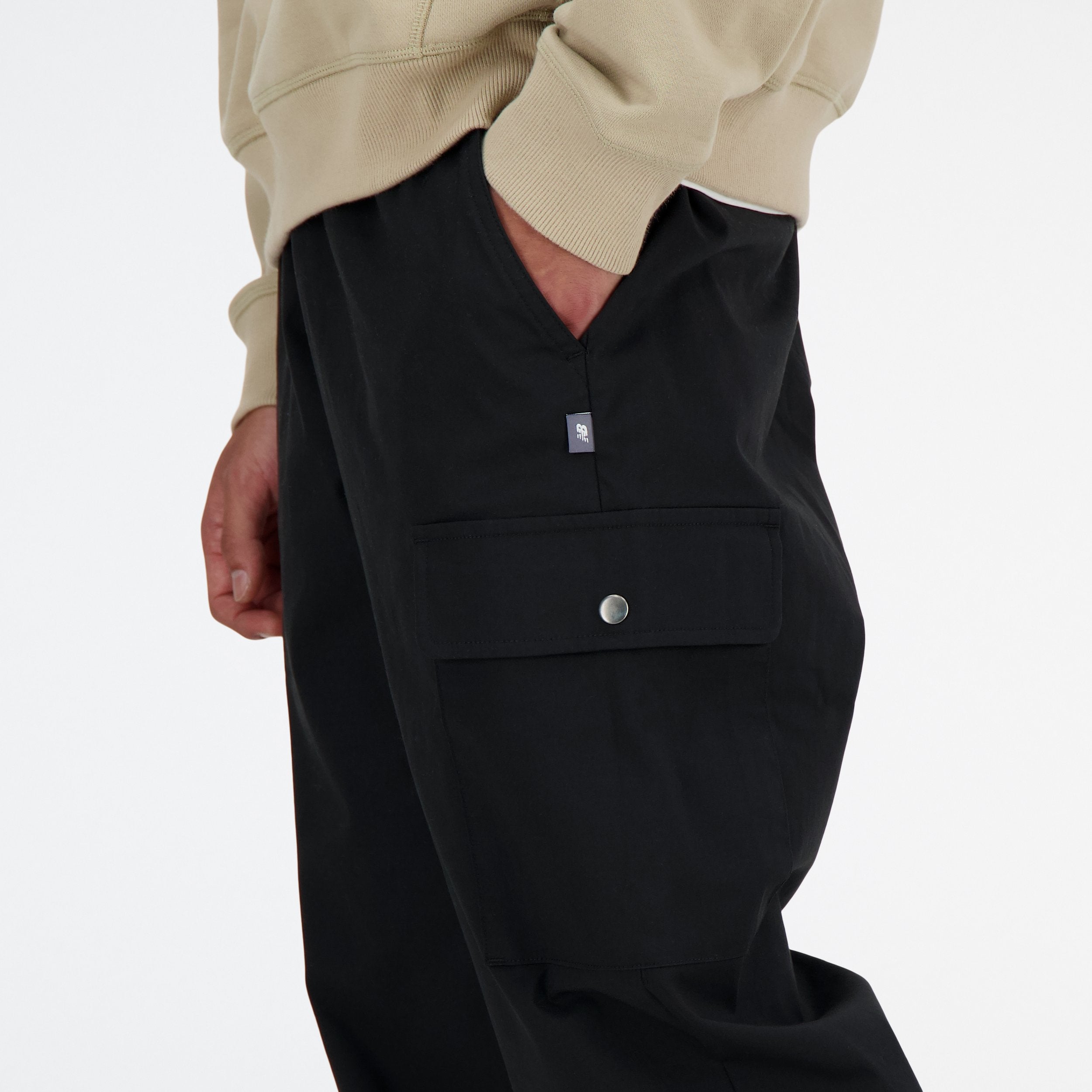 NEW BALANCE TWILL CARGO JOGGER