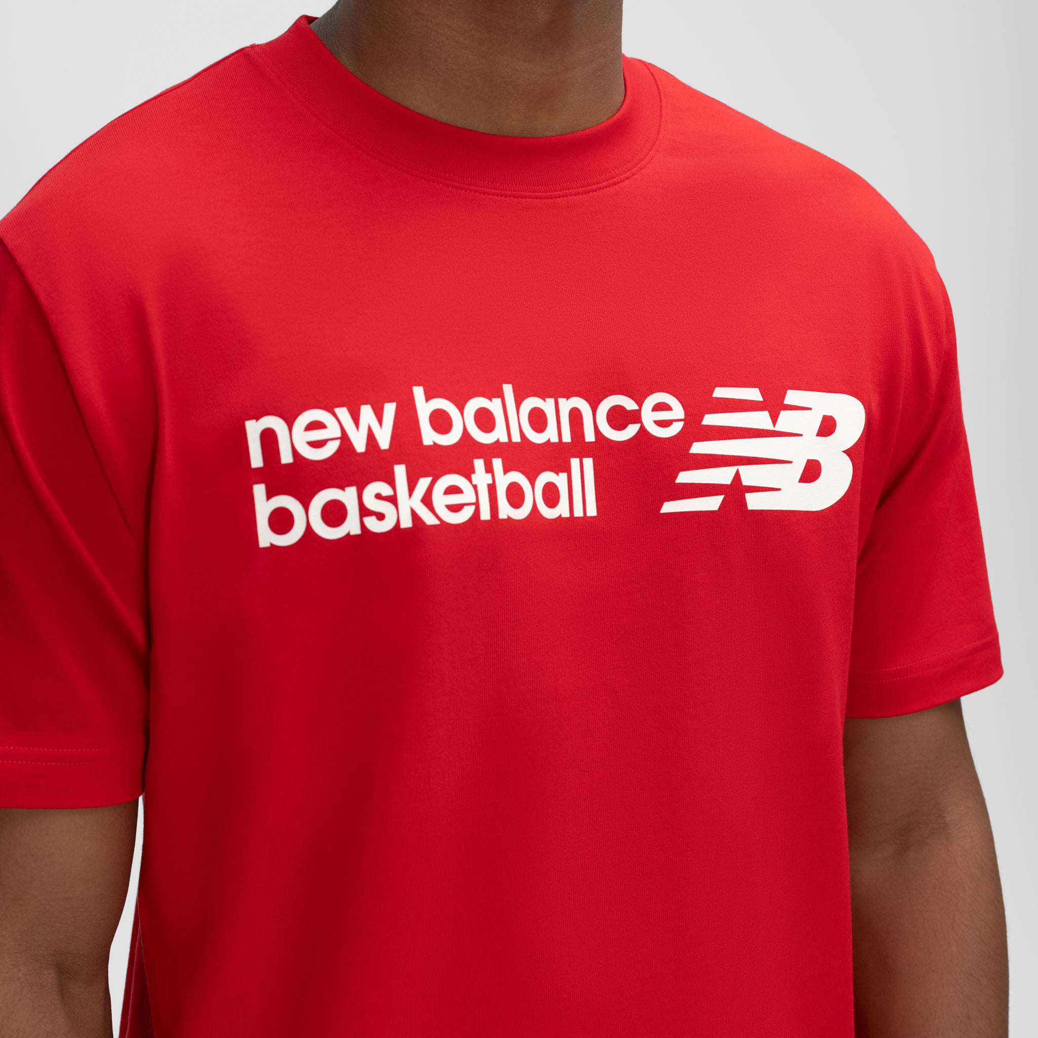 NEW BALANCE CORE BASKETBALL GRAPHIC T-SHIRT