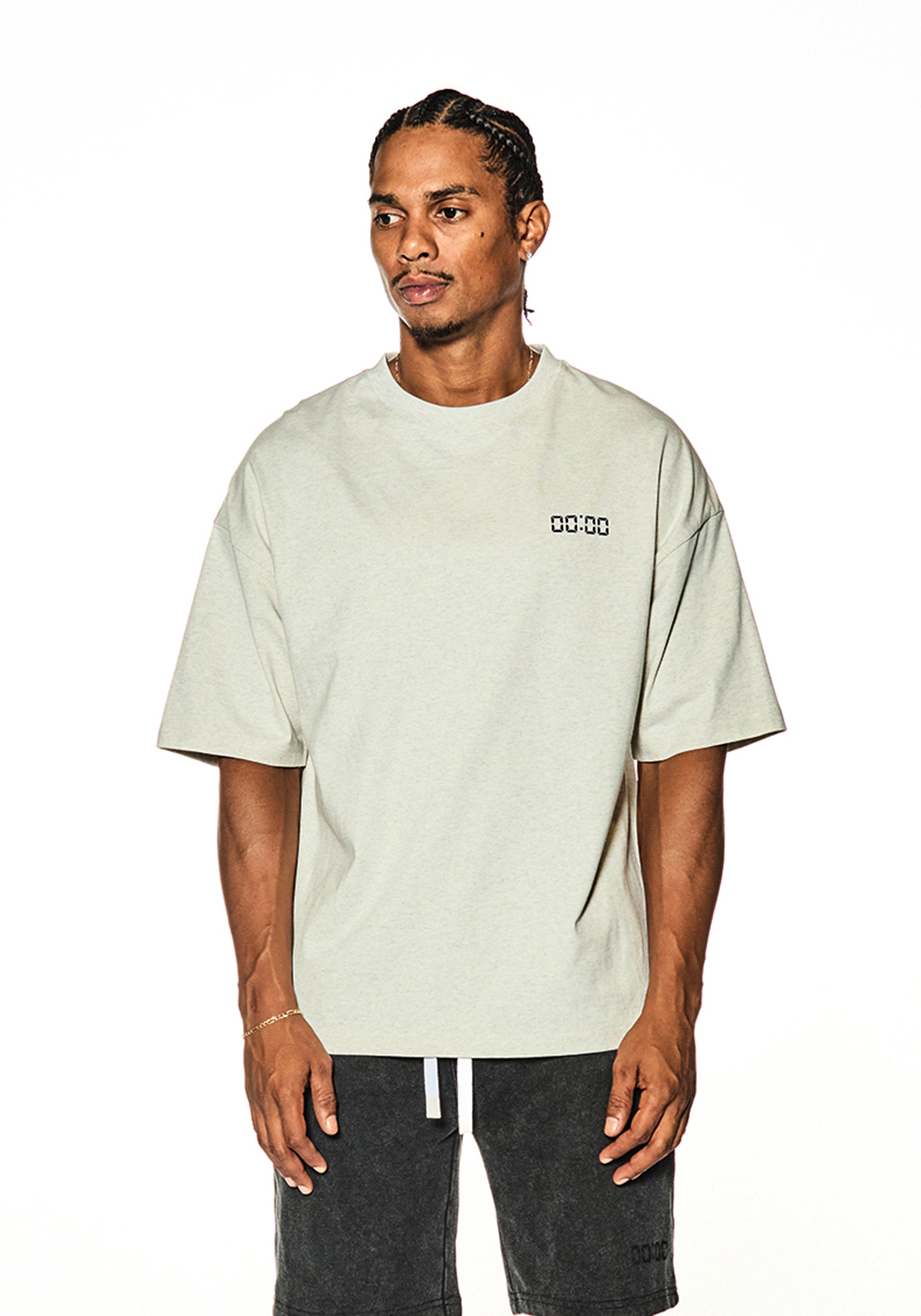 VOUSETI THE 00:00 ESSENTIALS CREW T-SHIRT