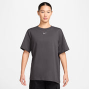 NIKE WOMENS ESSENTIAL TEE