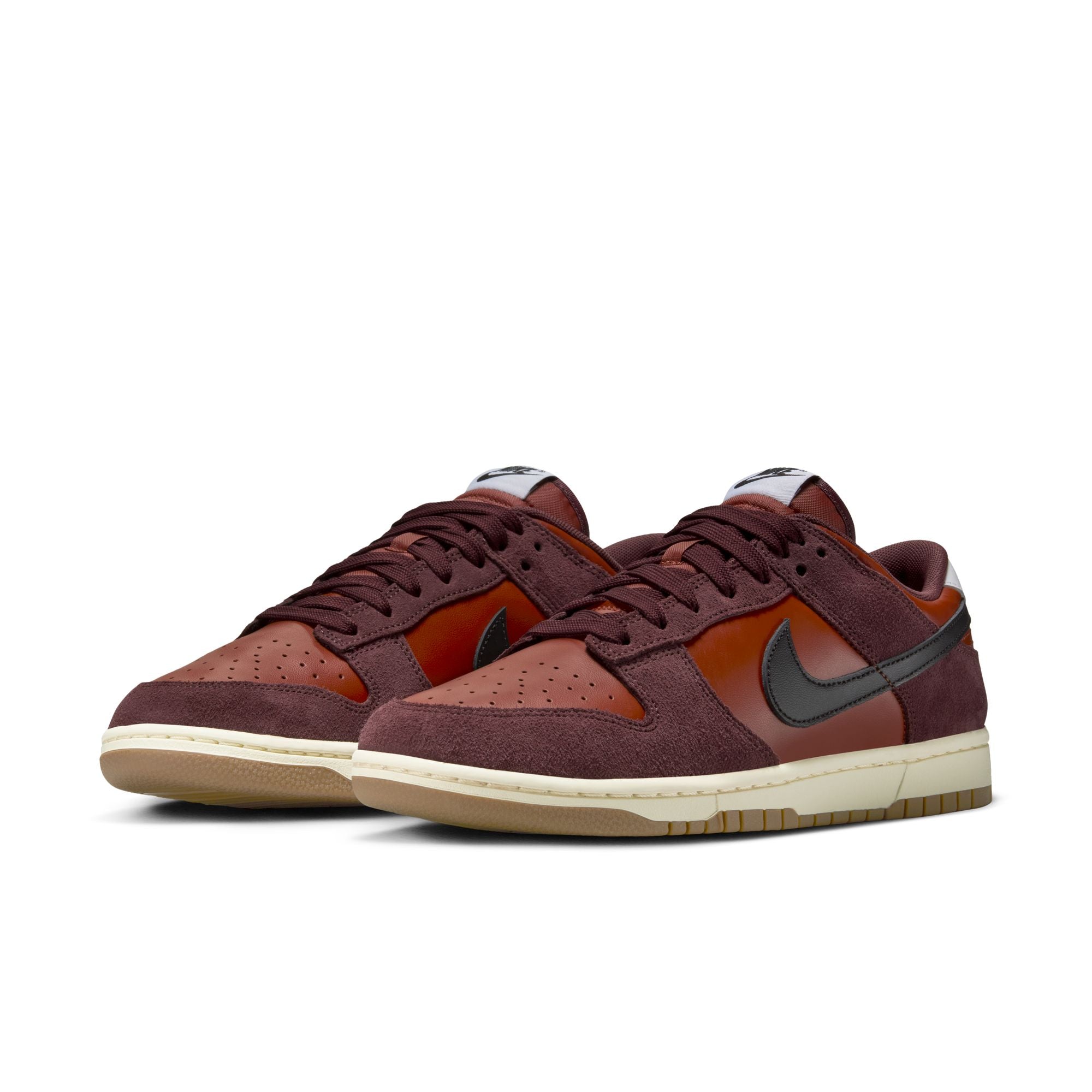 NIKE DUNK LOW RETRO SE