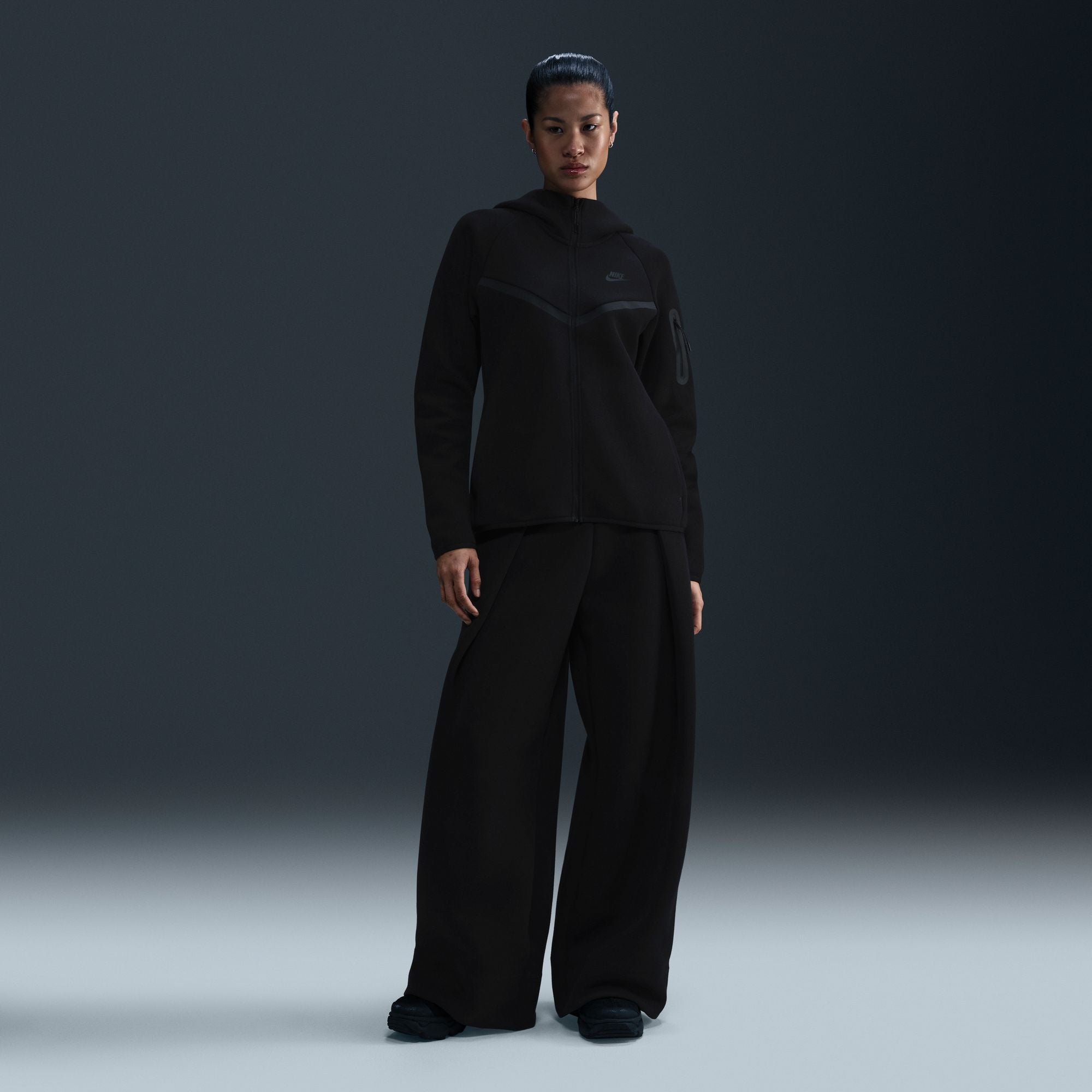 NIKE WOMENS TECH FLEECE FULL ZIP HOODIE