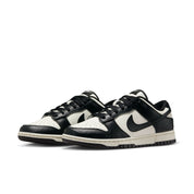 NIKE WOMENS DUNK LOW SE