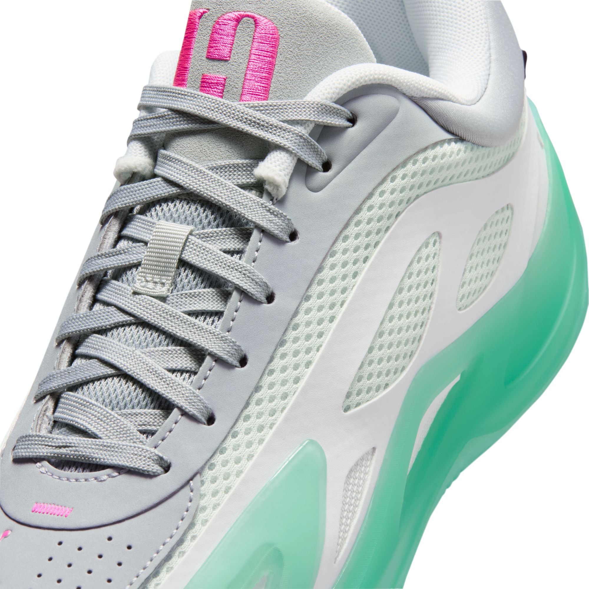 WOMENS JORDAN HEIR SERIES 2