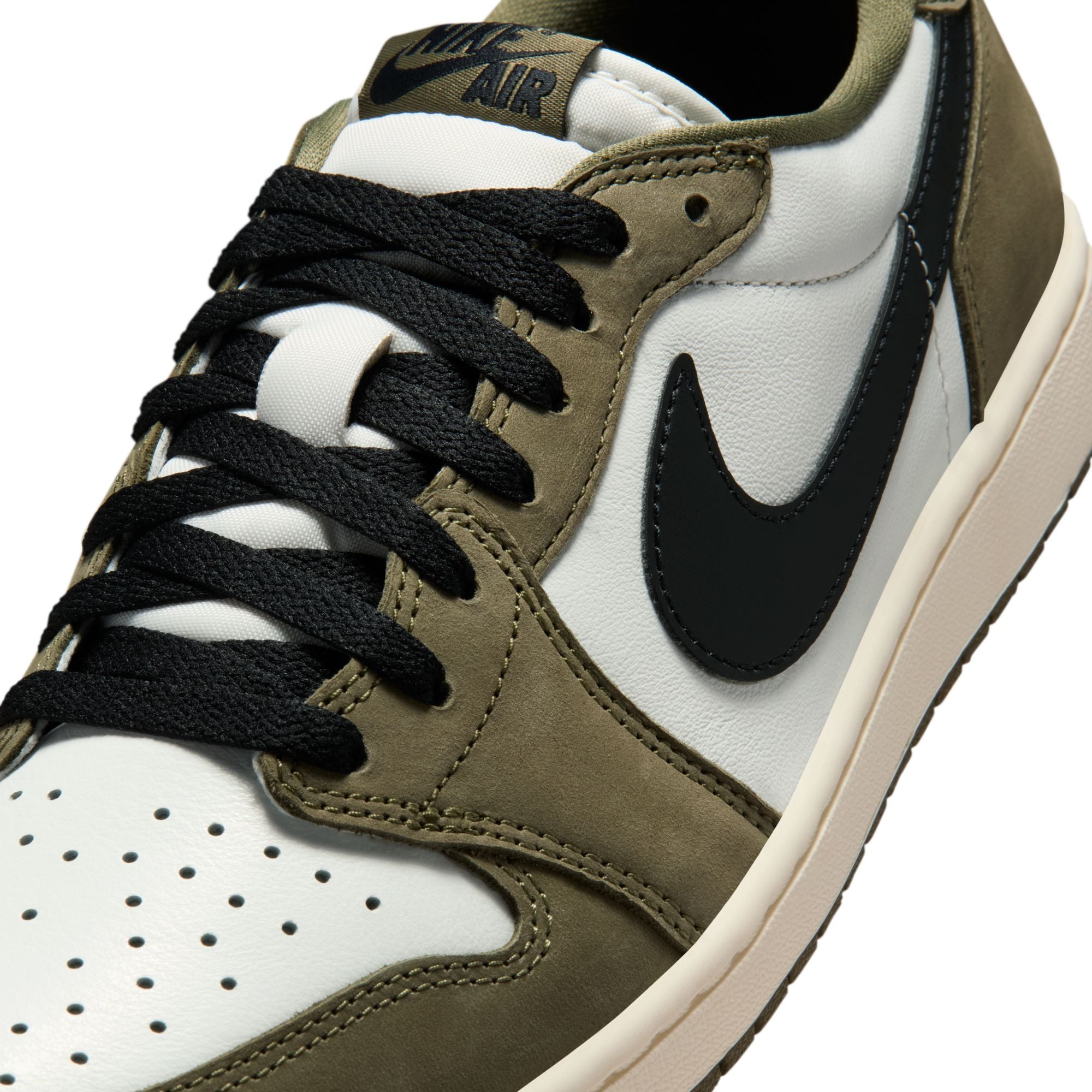 AIR JORDAN 1 RETRO LOW OG – CourtSide Melbourne