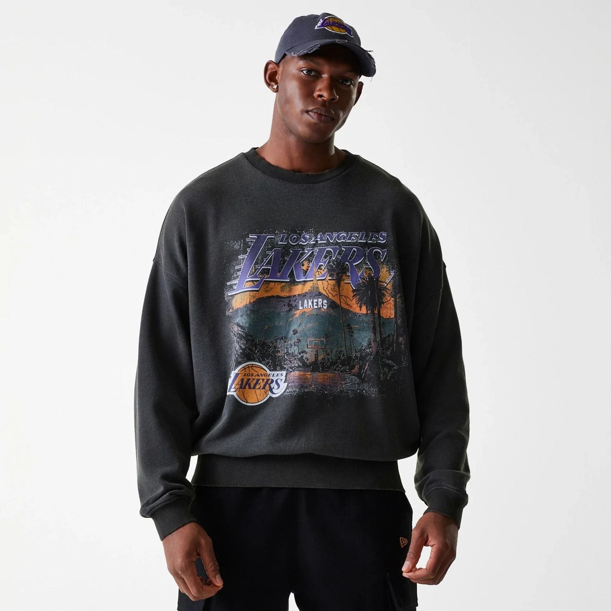 NEW ERA NBA WASHED GRAPHIC CREW - LA LAKERS