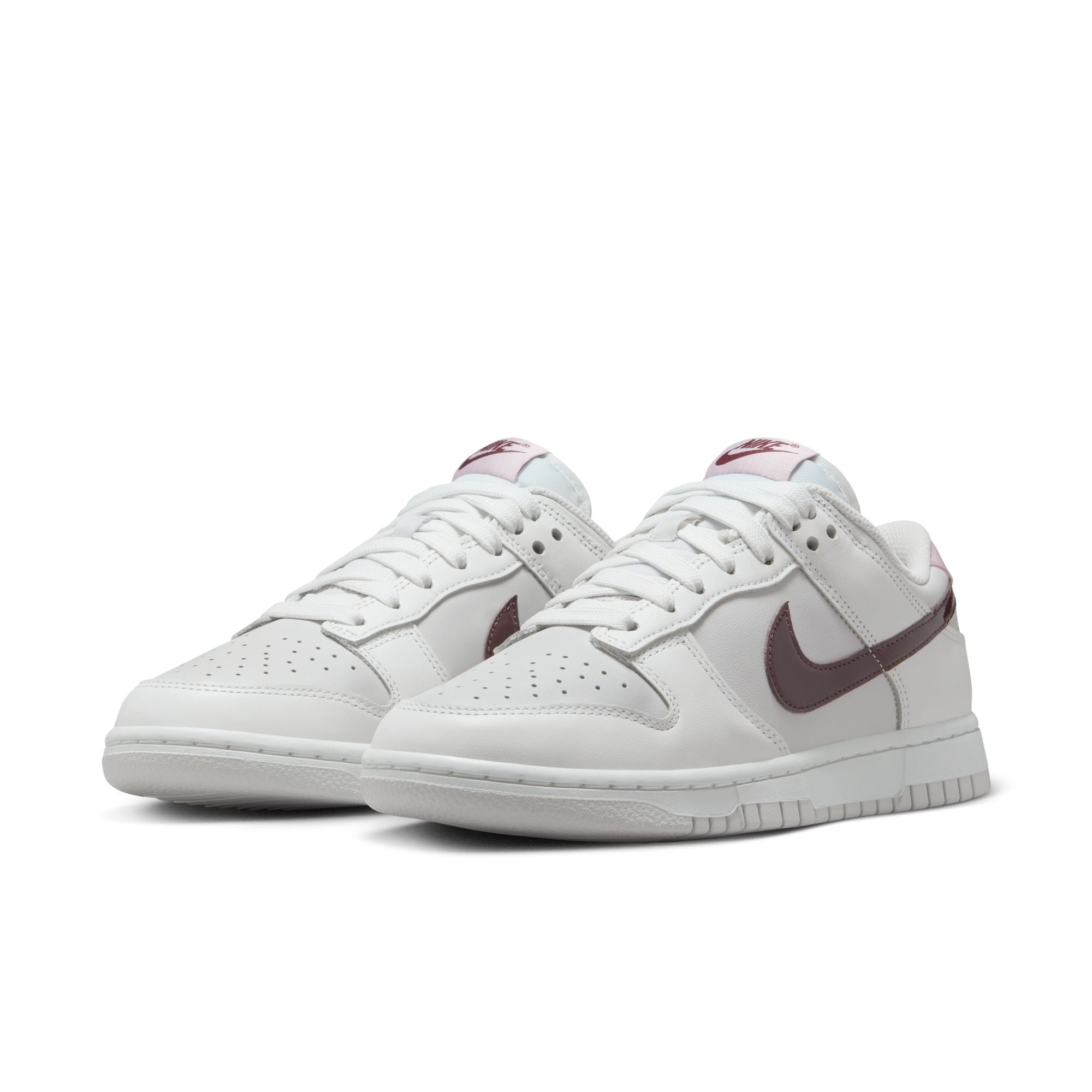 NIKE WOMENS NIKE DUNK LOW