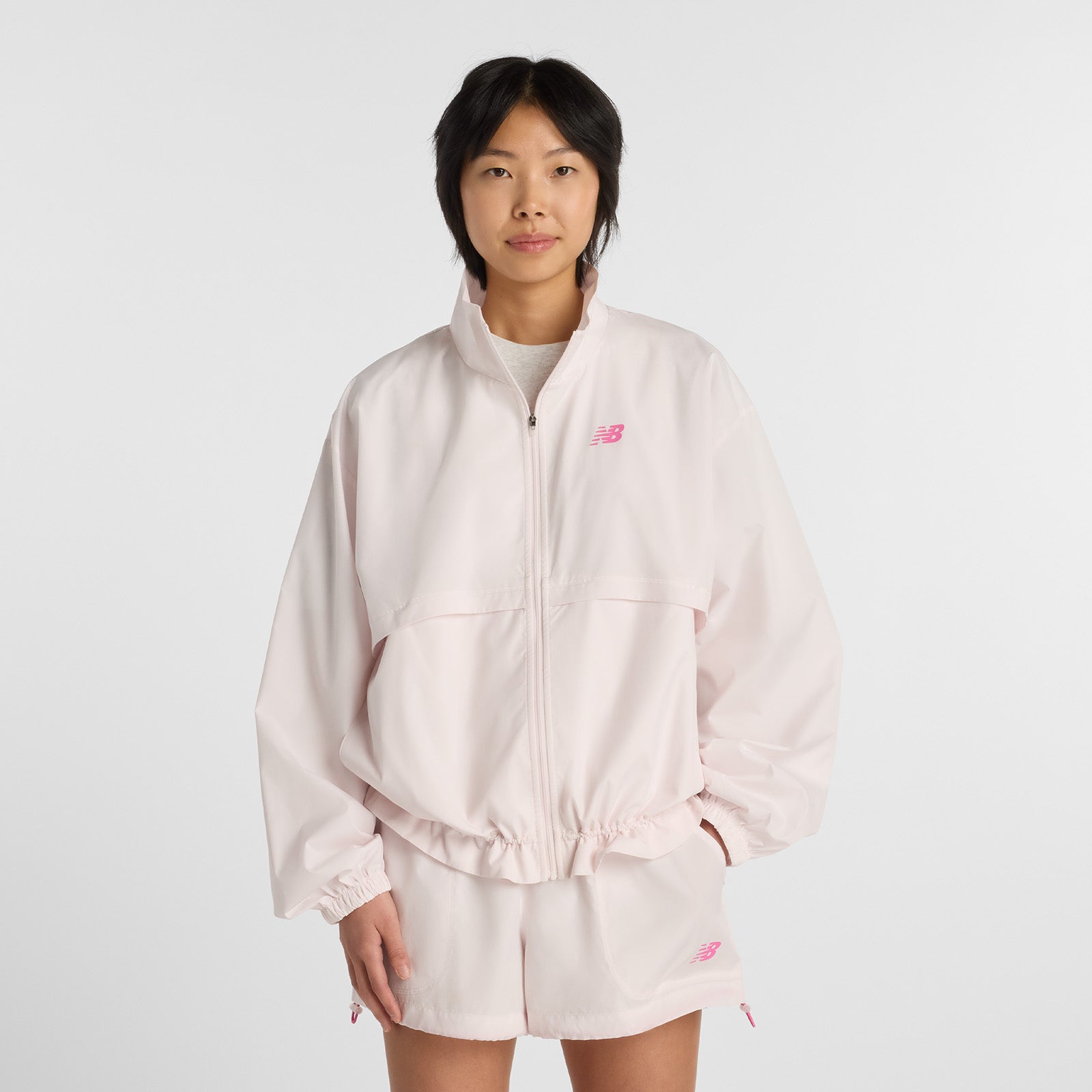 NEW BALANCE WOMENS TRACKSIDE WOVEN JACKET