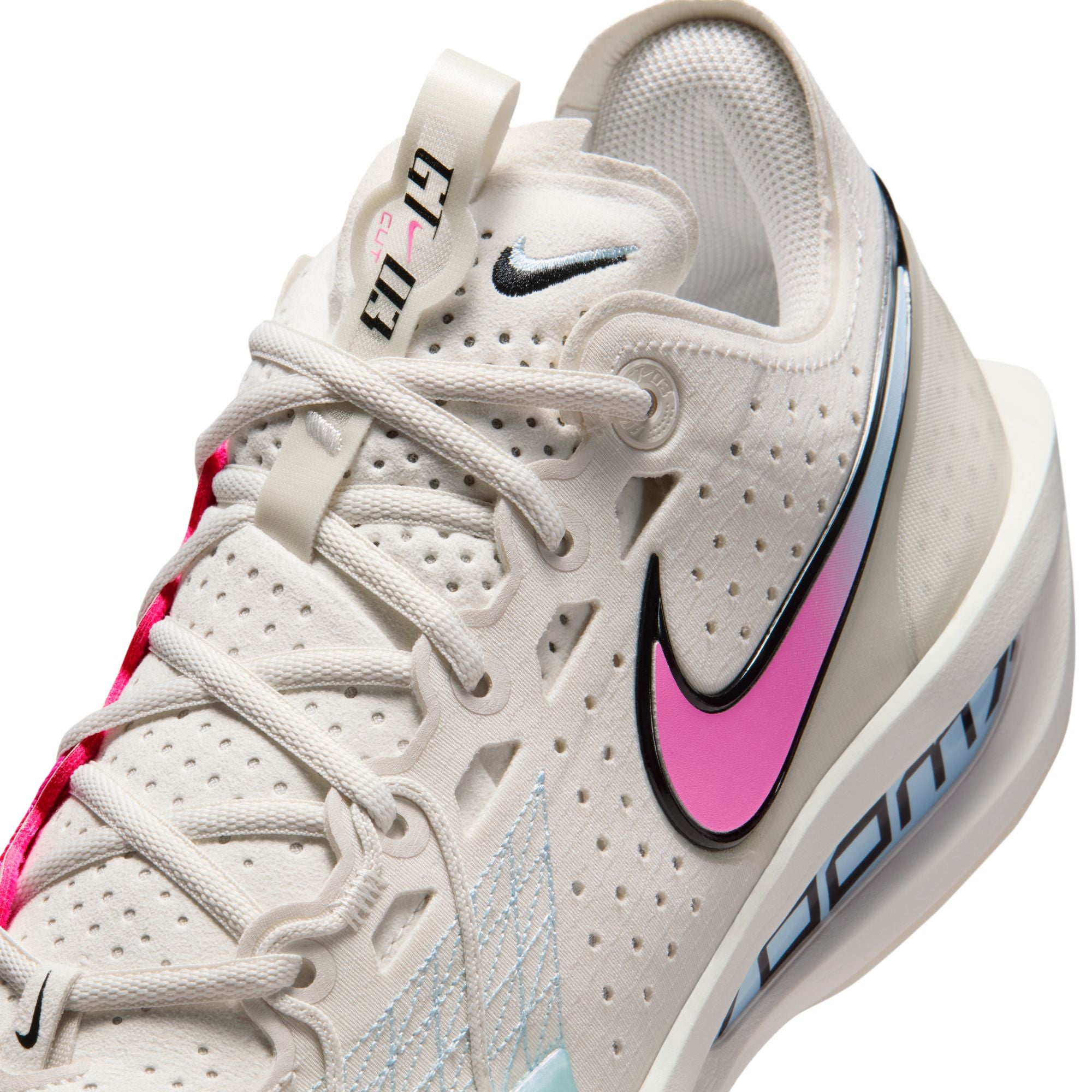 NIKE G.T. CUT 3