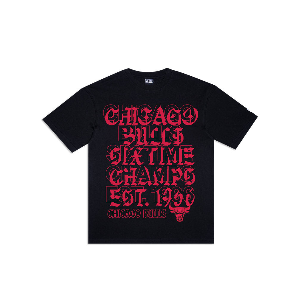 NEW ERA TEE OLD ENGLISH CHICAGO BULLS BLK