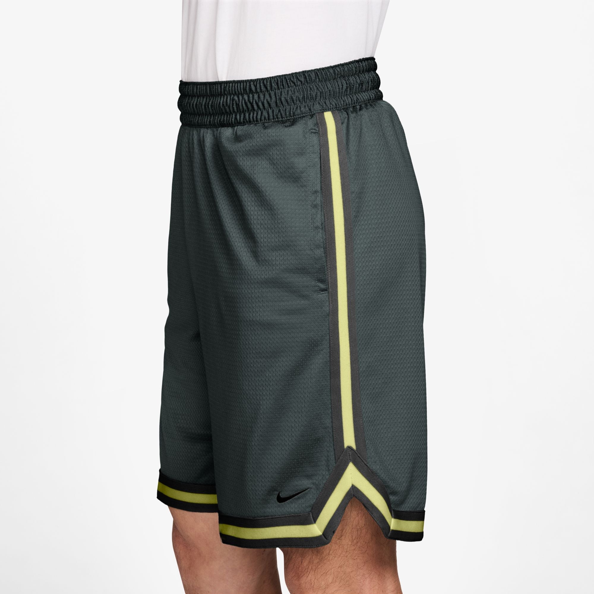 NIKE MENS DRI-FIT DNA 8" SHORT