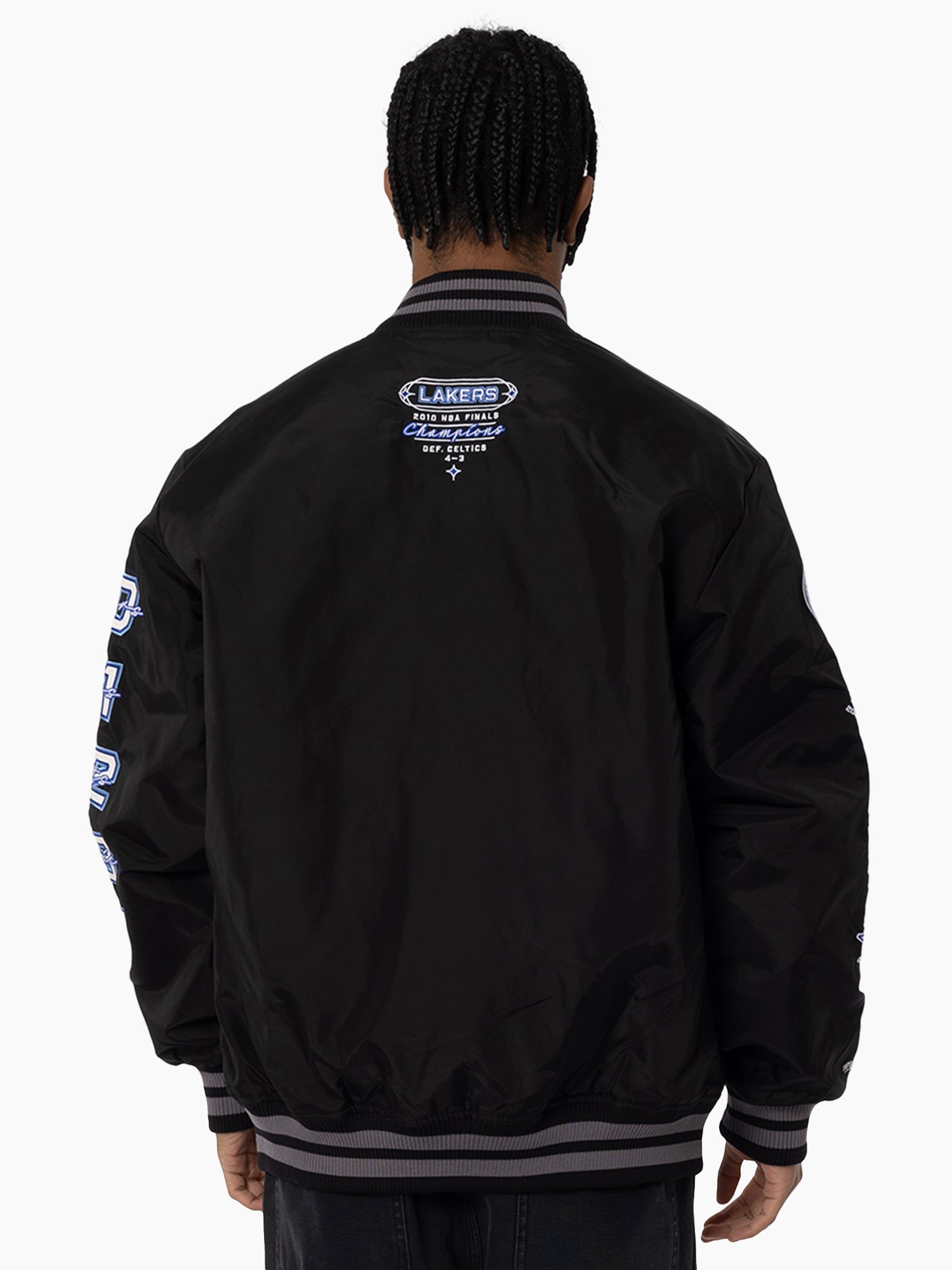 MITCHELL & NESS LAKERS SHOWBOAT CHAMPIONS BOMBER