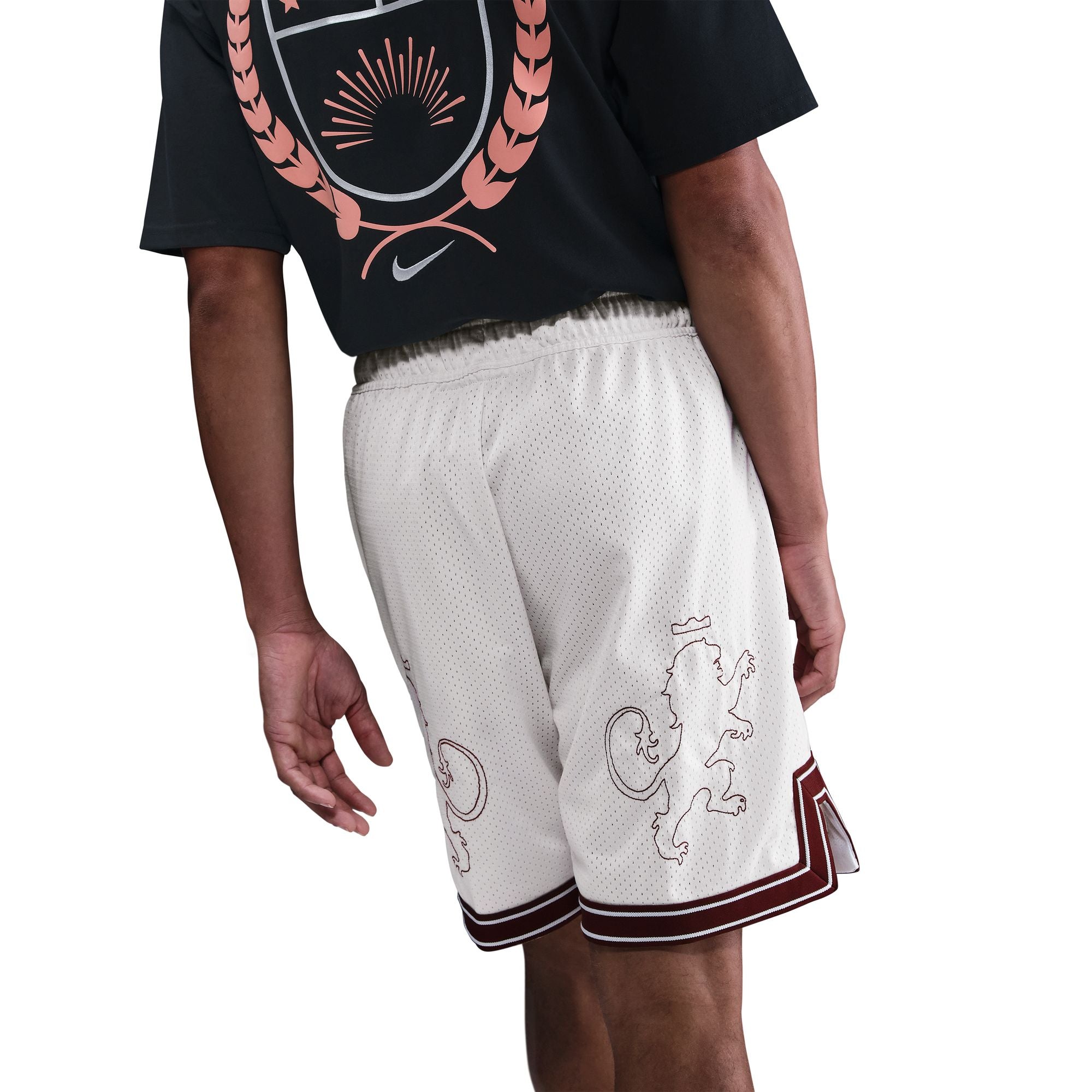 NIKE MENS LEBRON 8" SHORT