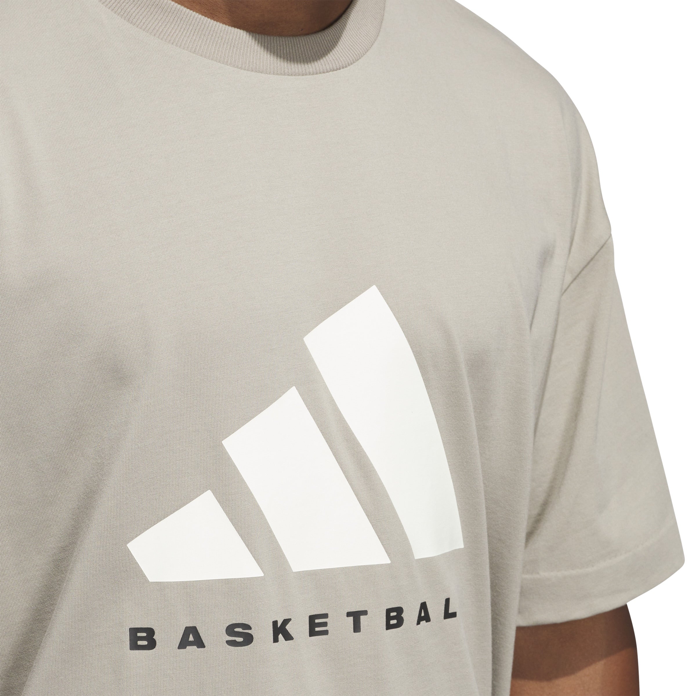 ADIDAS BASKETBALL TEE