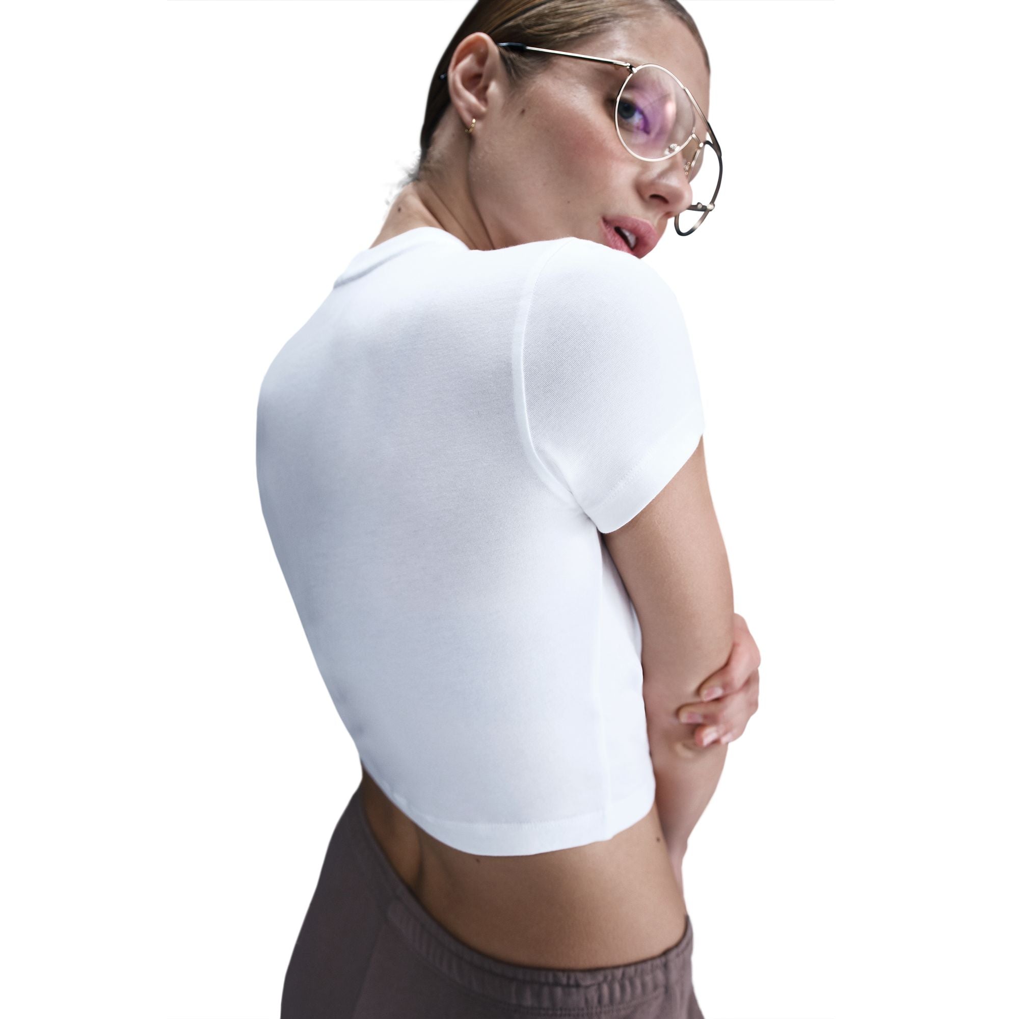 NIKE WOMENS CROPPED TEE