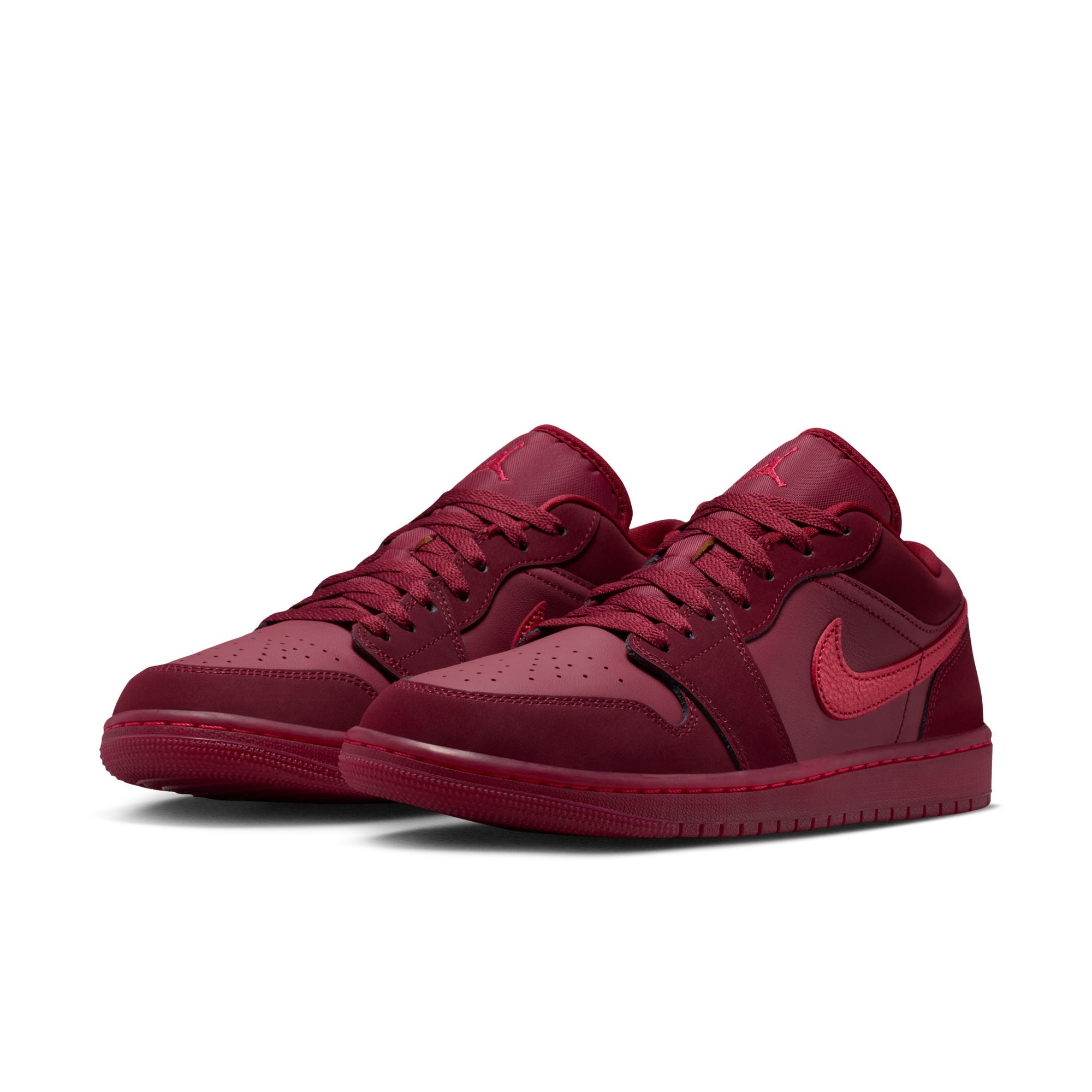 WOMENS AIR JORDAN 1 LOW SE