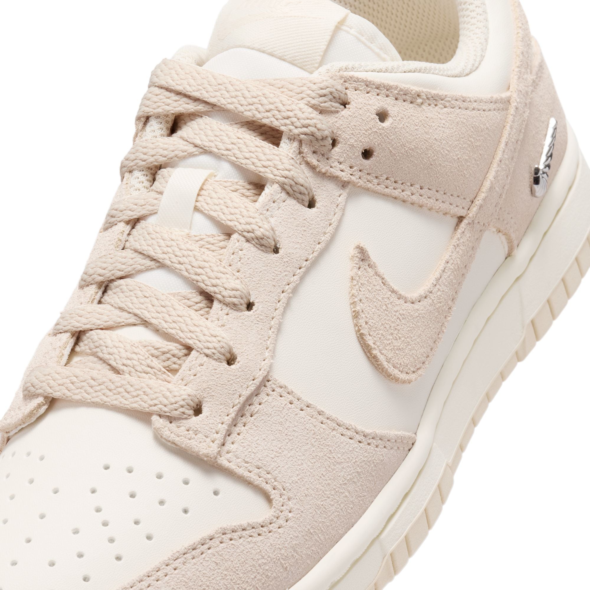 NIKE WOMENS DUNK LOW